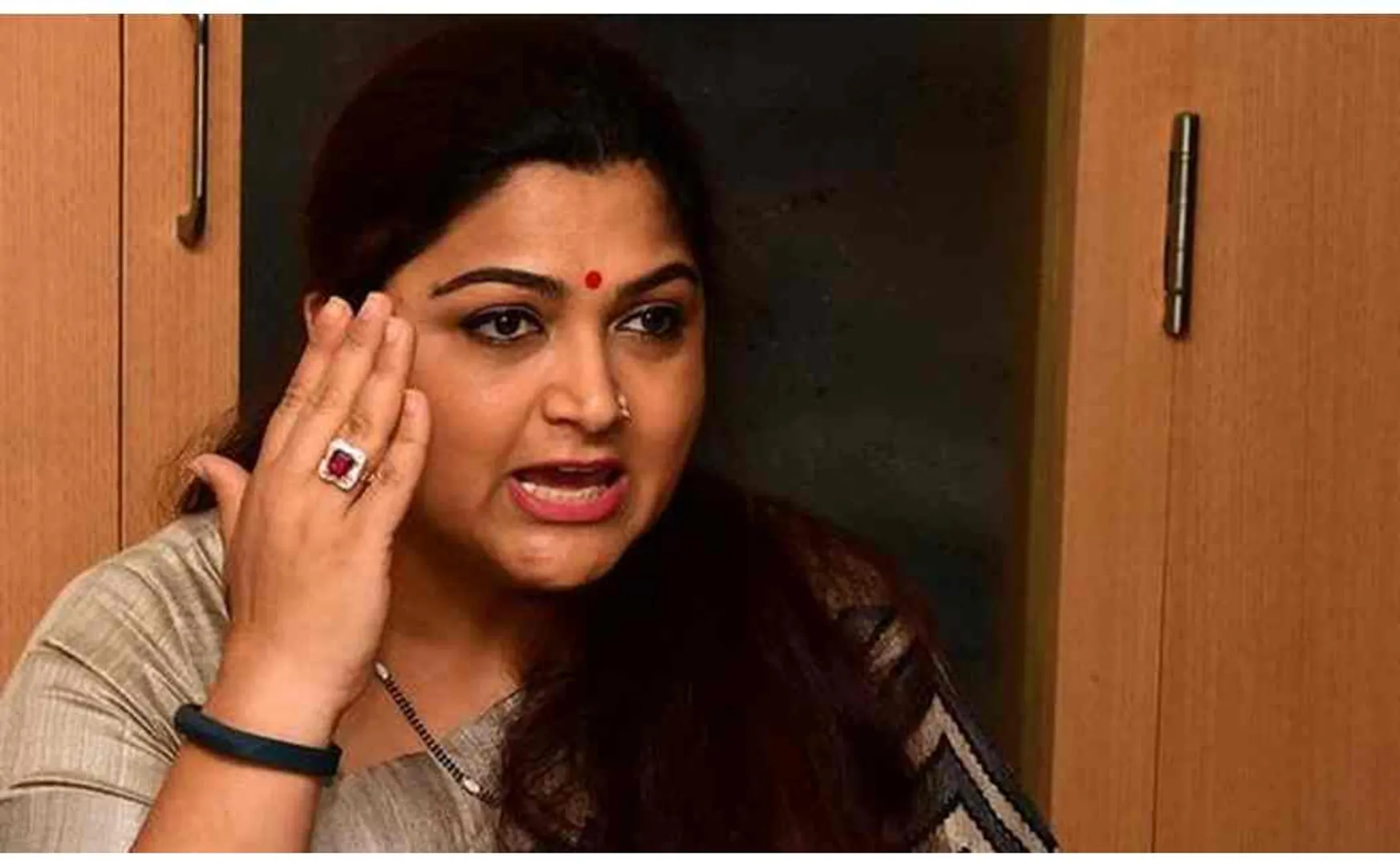 kushboo 