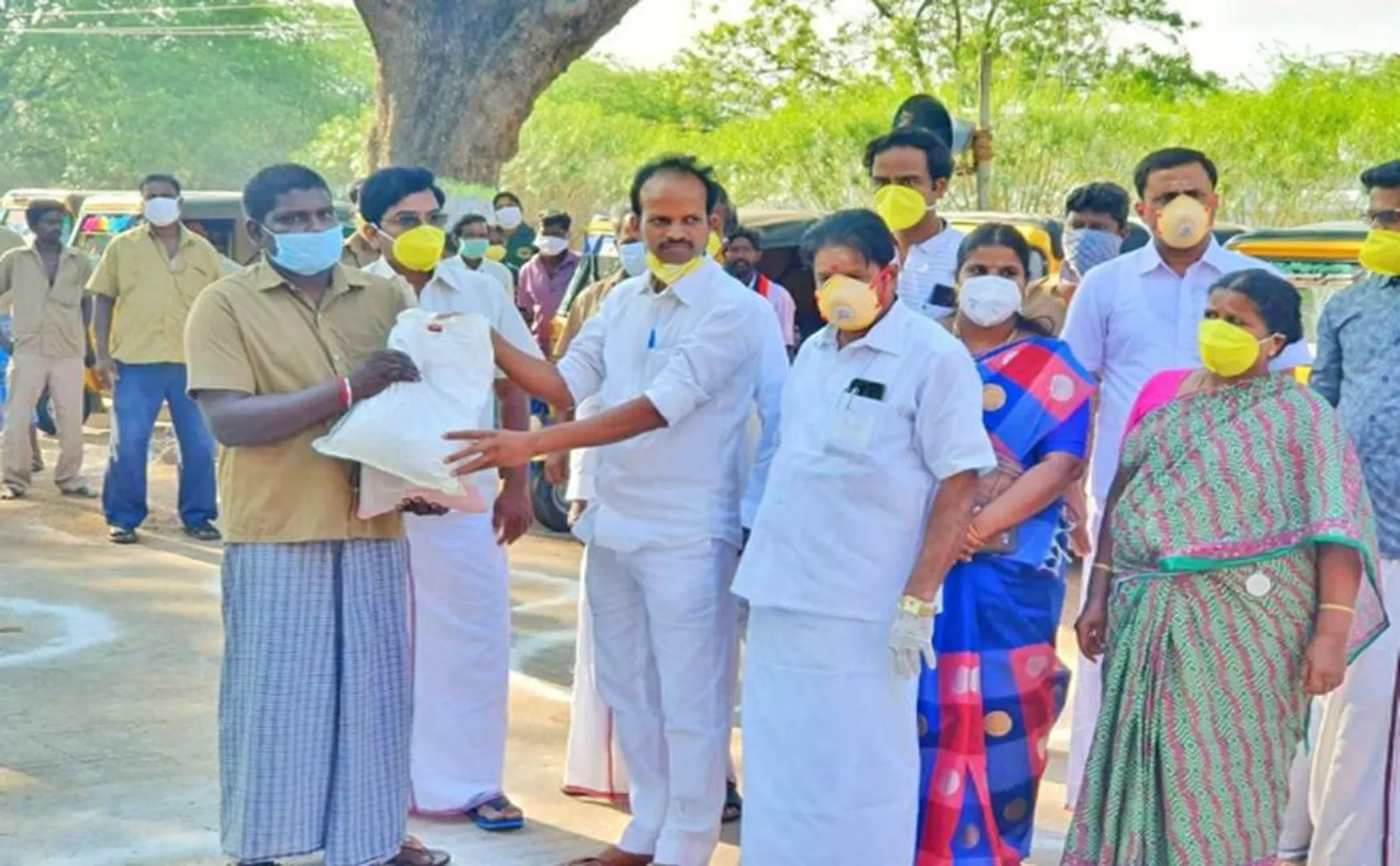 corona Relief issue - ADMK -DMK 