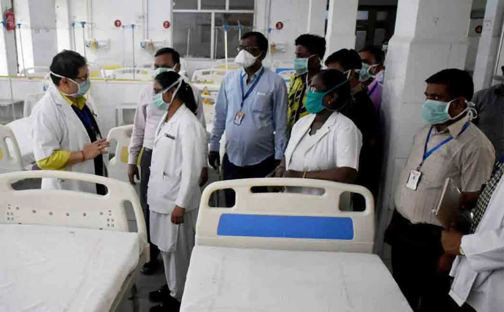 maharashtra minister tested positive for corona