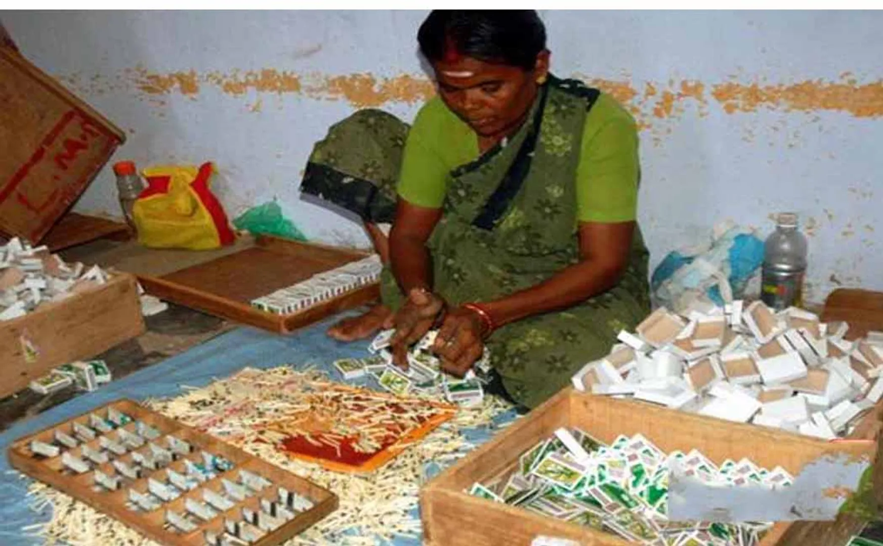 TAMILNADU CM PALANISAMY ANNOUNCED ESI EMPLOYEES 