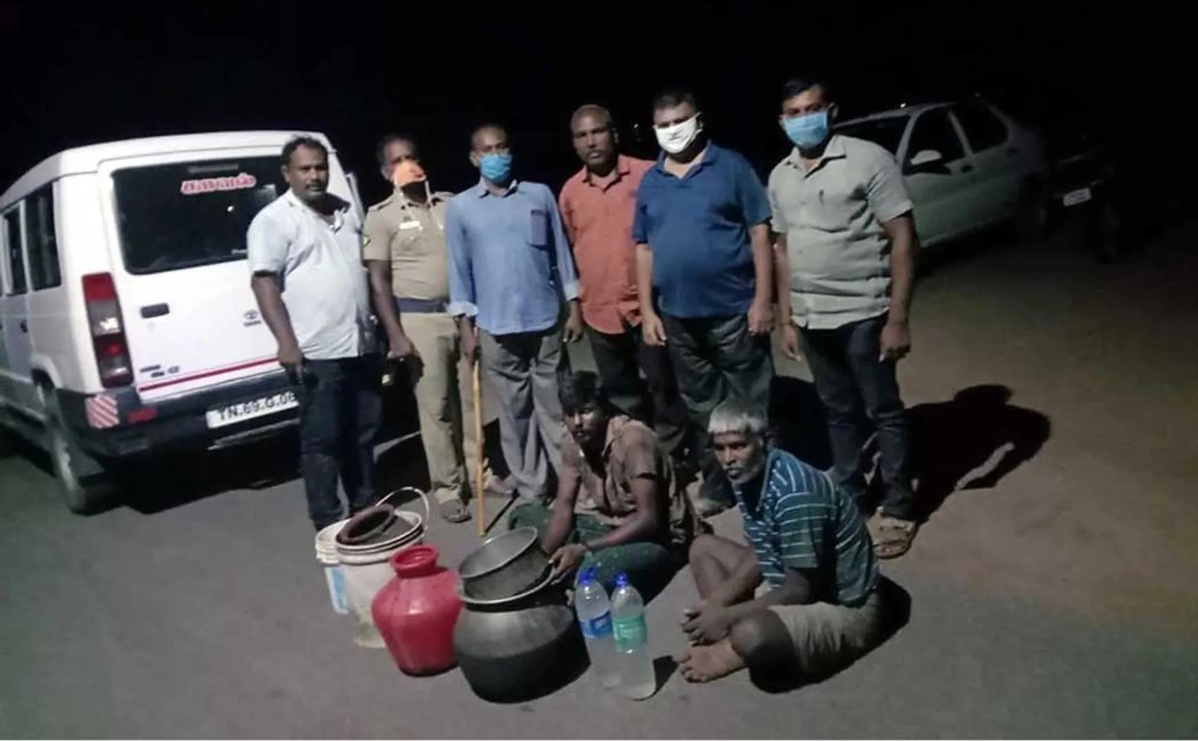 nellai and thoothukudi district police raid lockdown time 