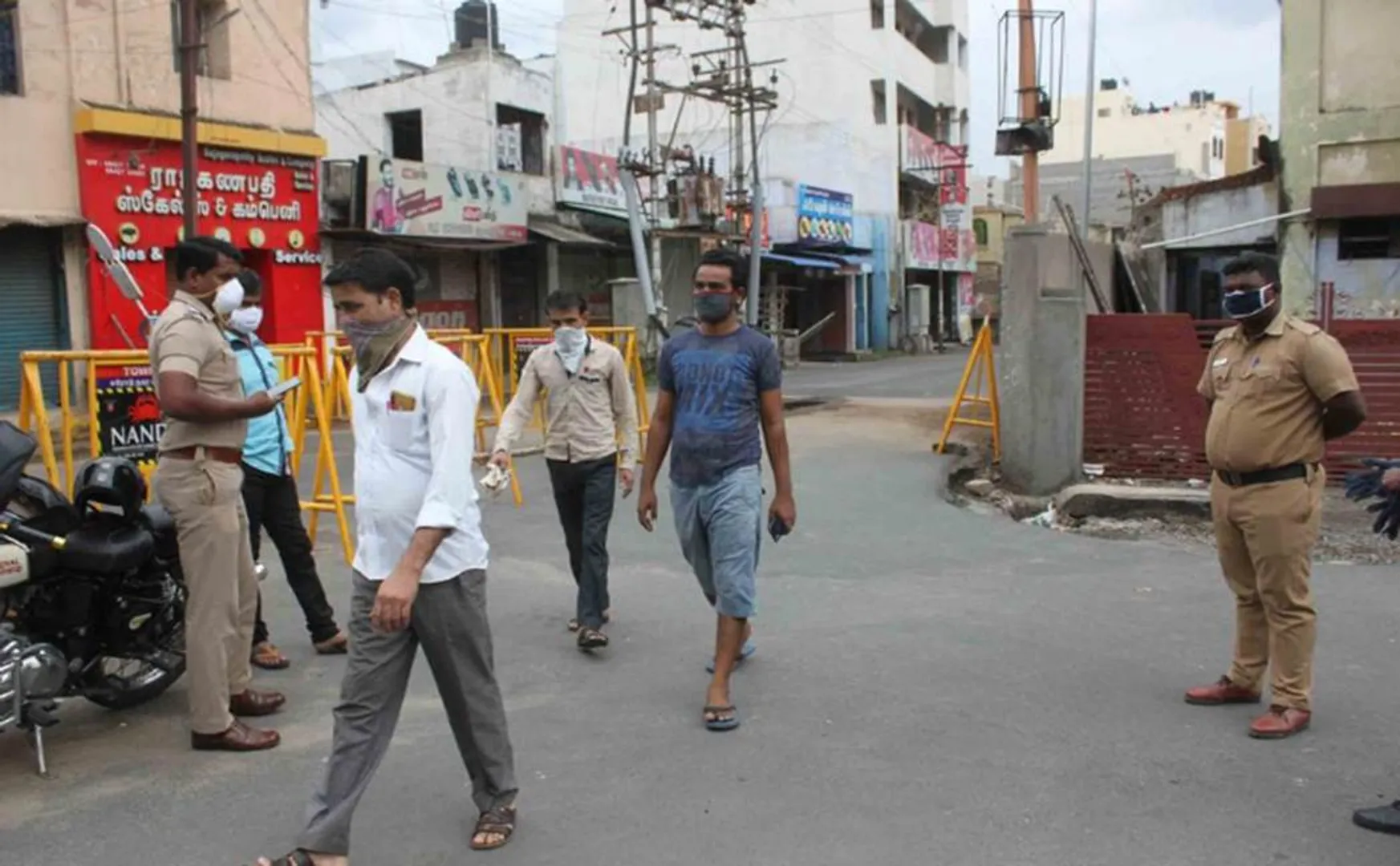  corona virus - Erode lockdown - People breathed air of freedom 