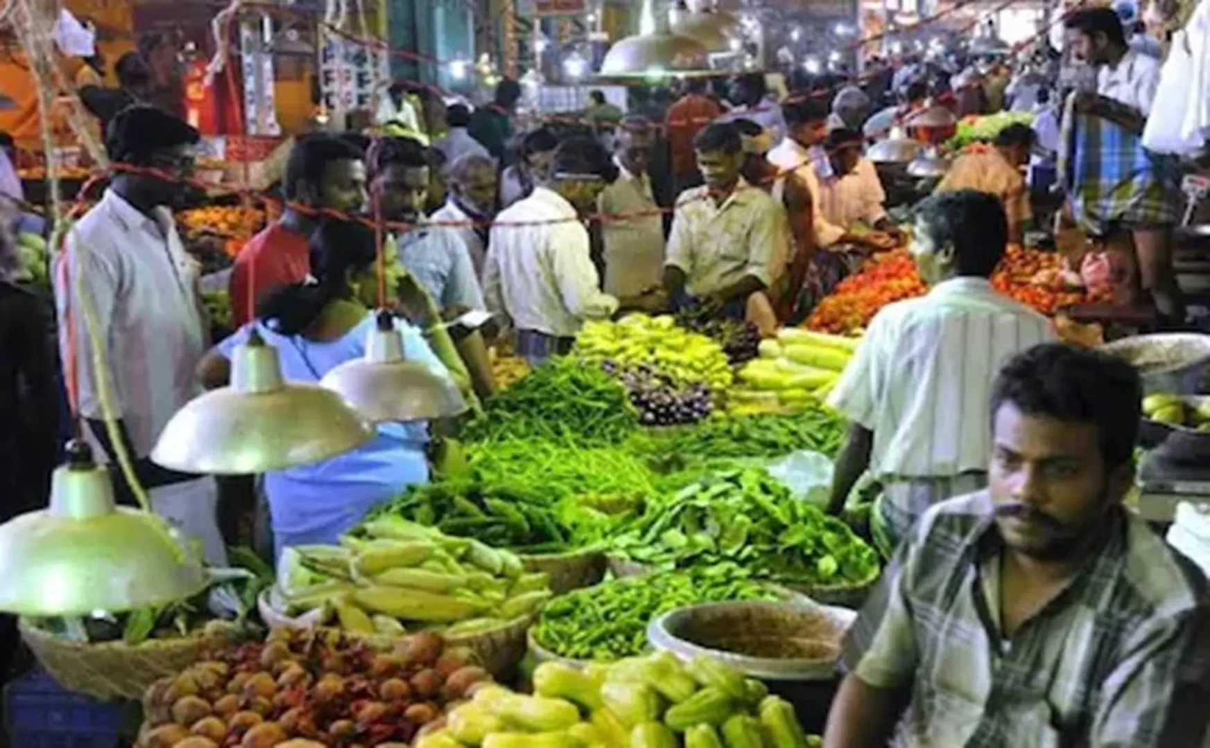 Lockdown impact - Vegetable prices rise in Salem