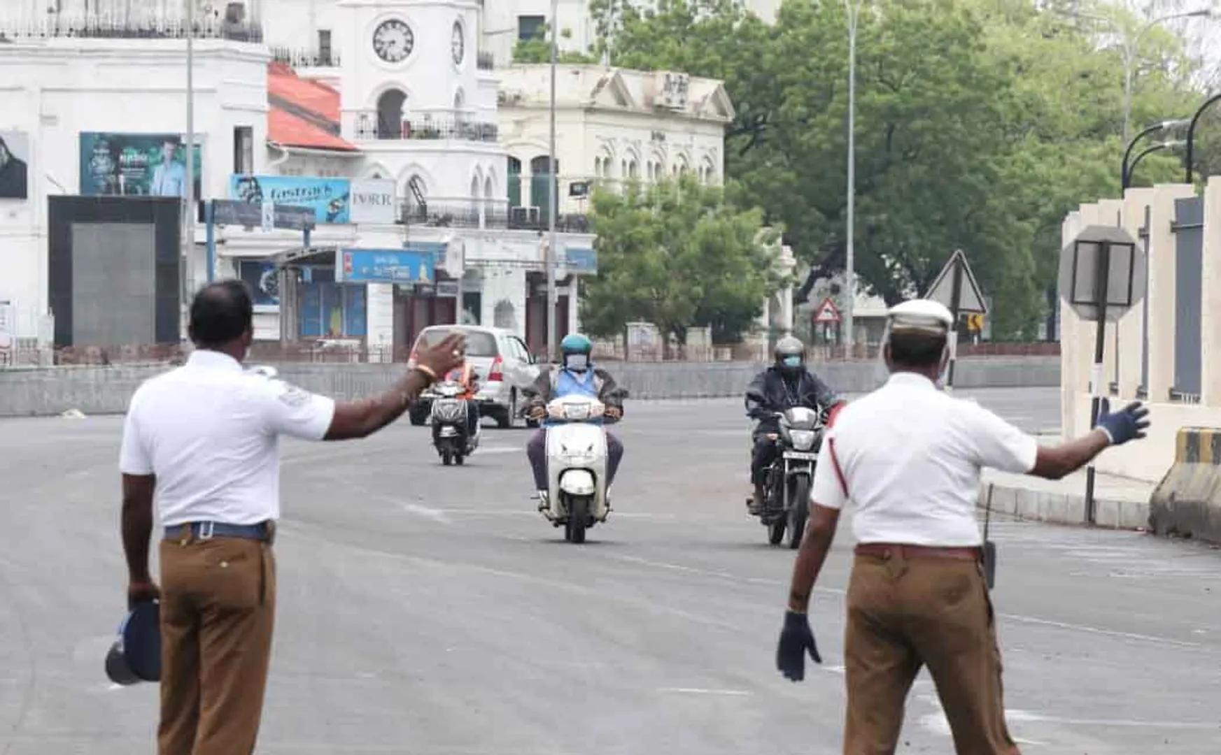 tamilnadu lockdown rs 3.64 crores police 