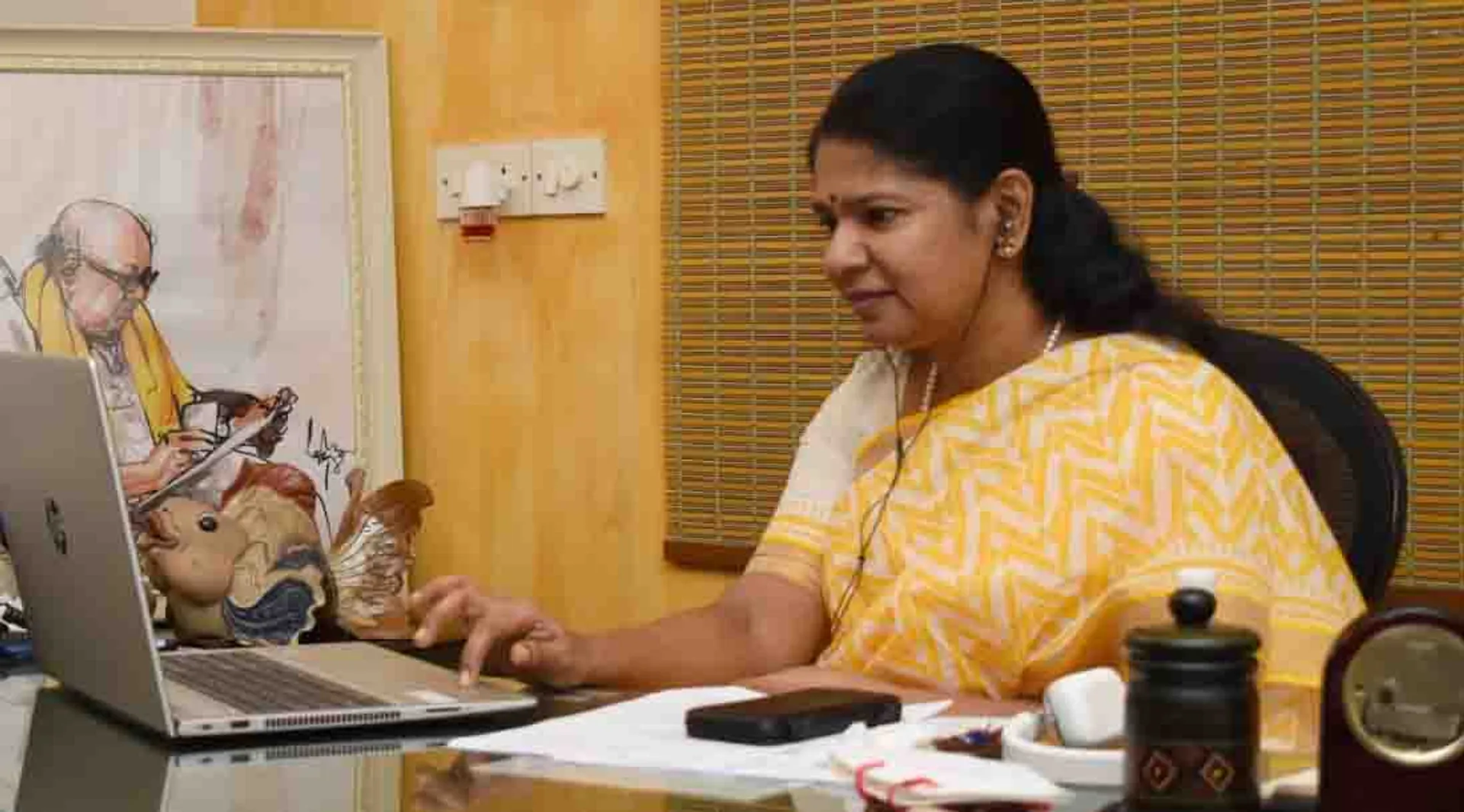 thoothukudi mp kanimozhi - dmk - 