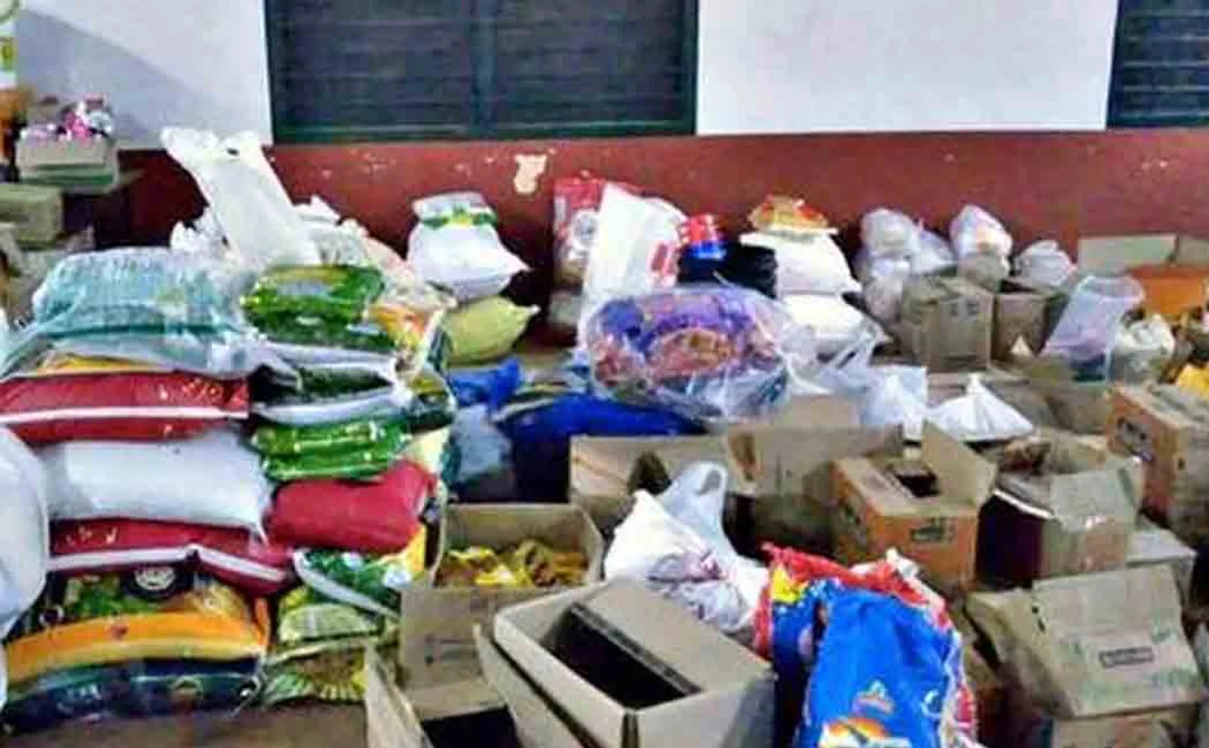 vikas khanna helps needy people