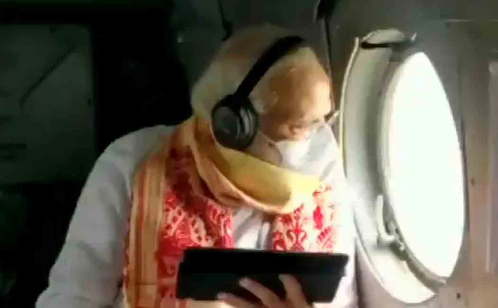 modi visits amphan affected areas in west bengal