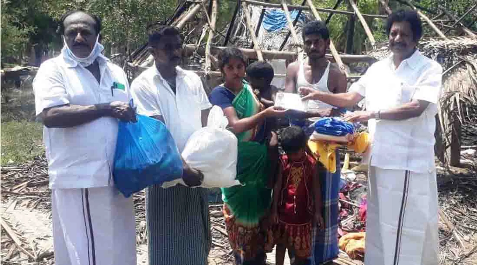 thanjavur peravurani - House - Incident - dmk Members help