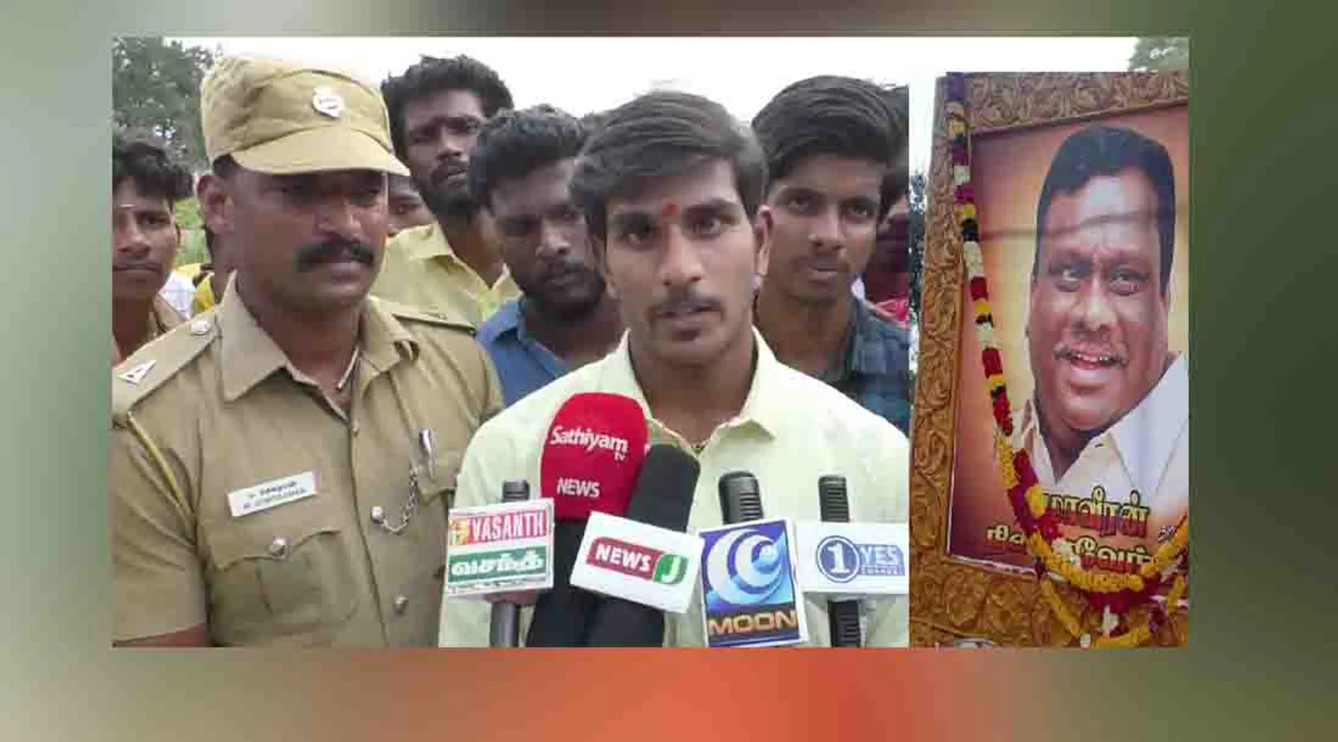   kaduvetti guru son Kanal Arasu  