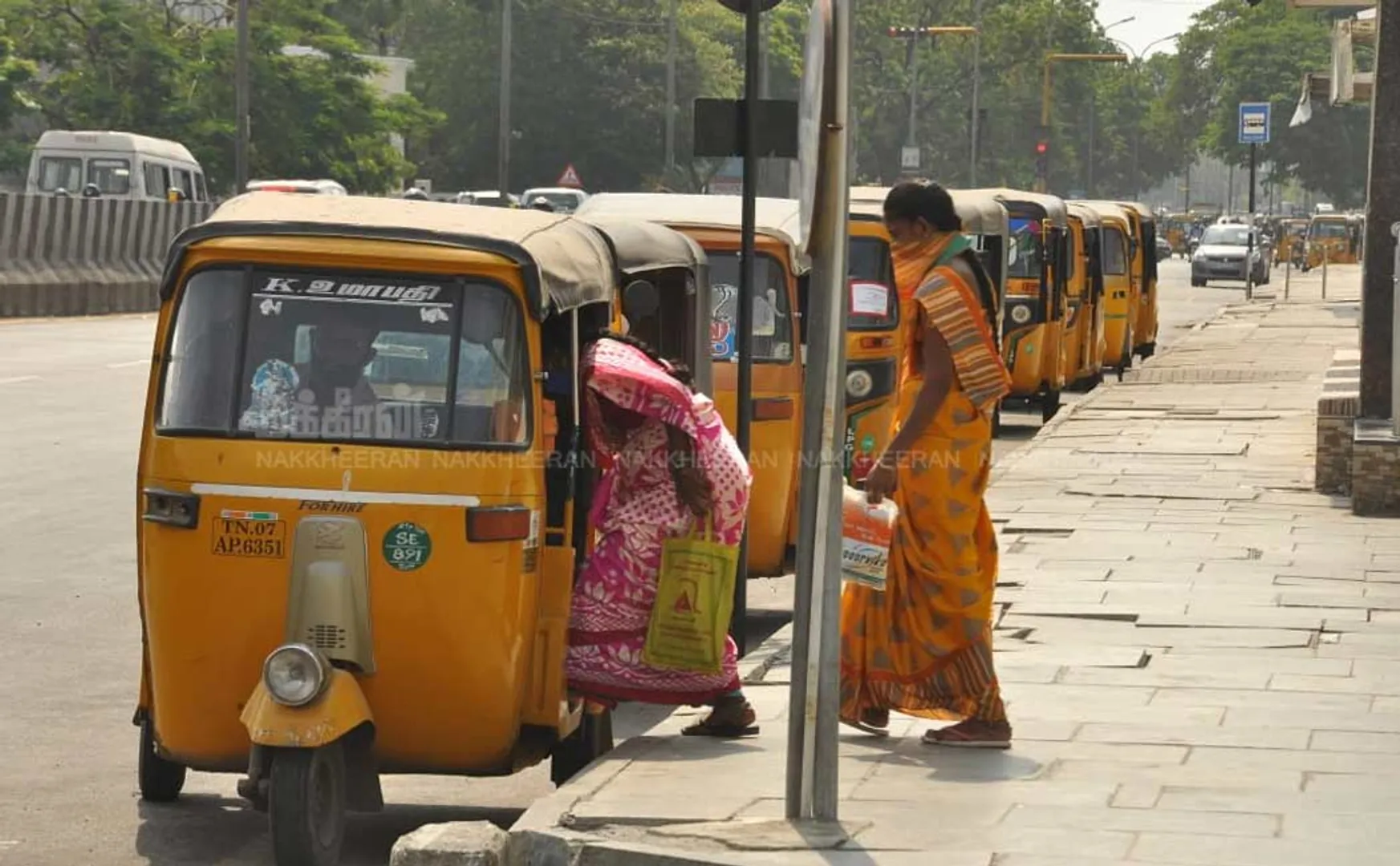  Auto Taxis run as usual in Chennai