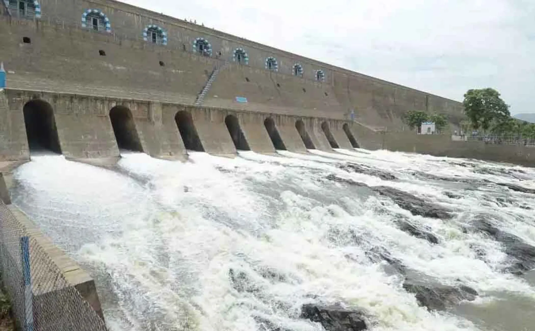 salem district mettur dam water level 