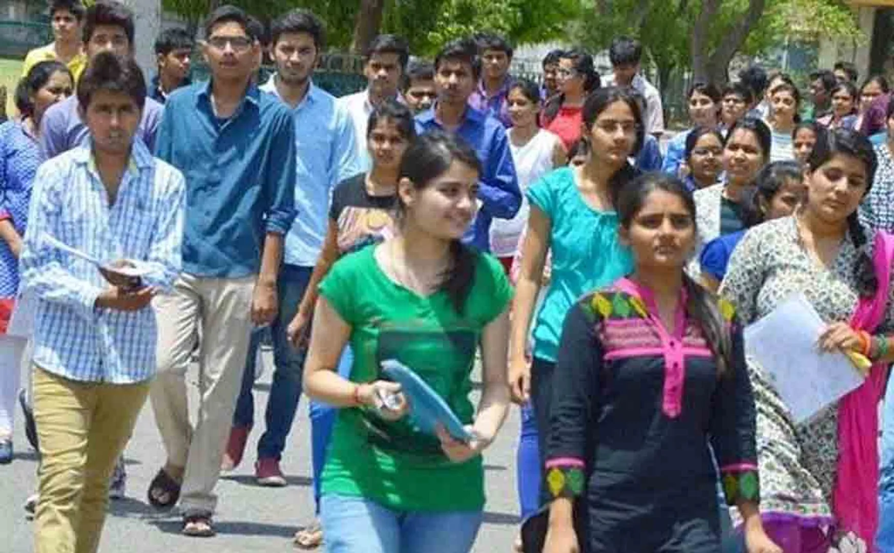 Ph.d, M.Phil students tamilnadu higher education secretary order 