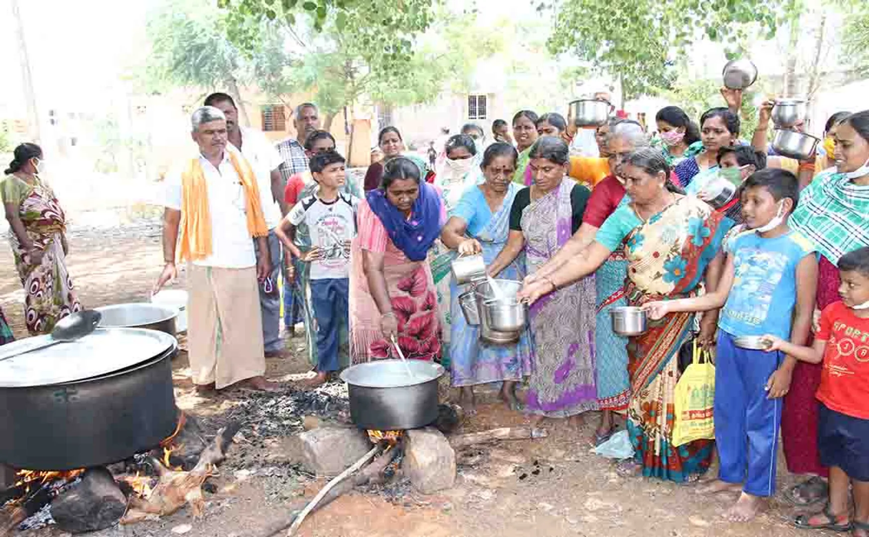DINDIGUL DISTRICT CORONAVIRUS LOCKDOWN WEAVERS 