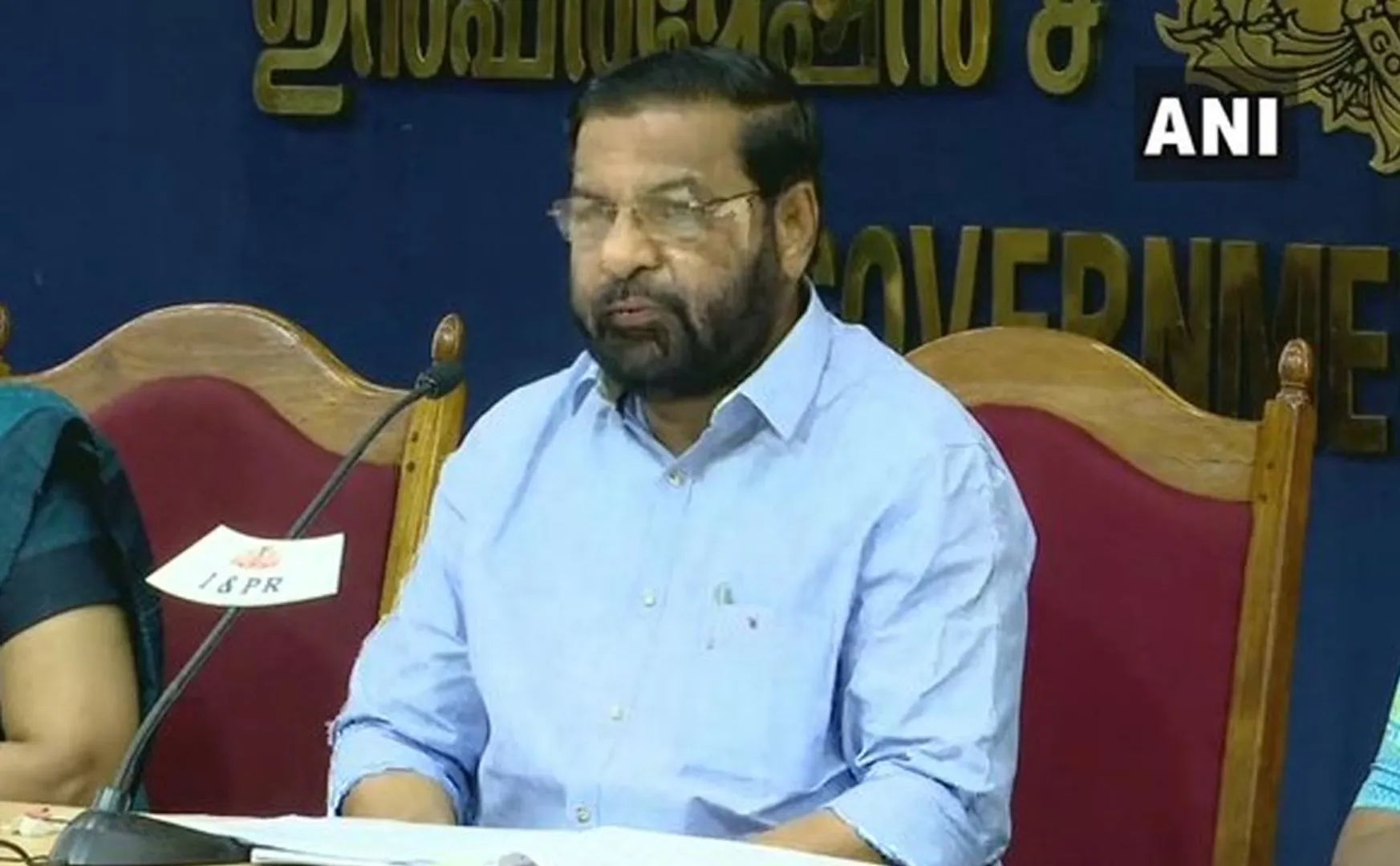 kerala sabarimala temples peoples not allowed minister press meet  