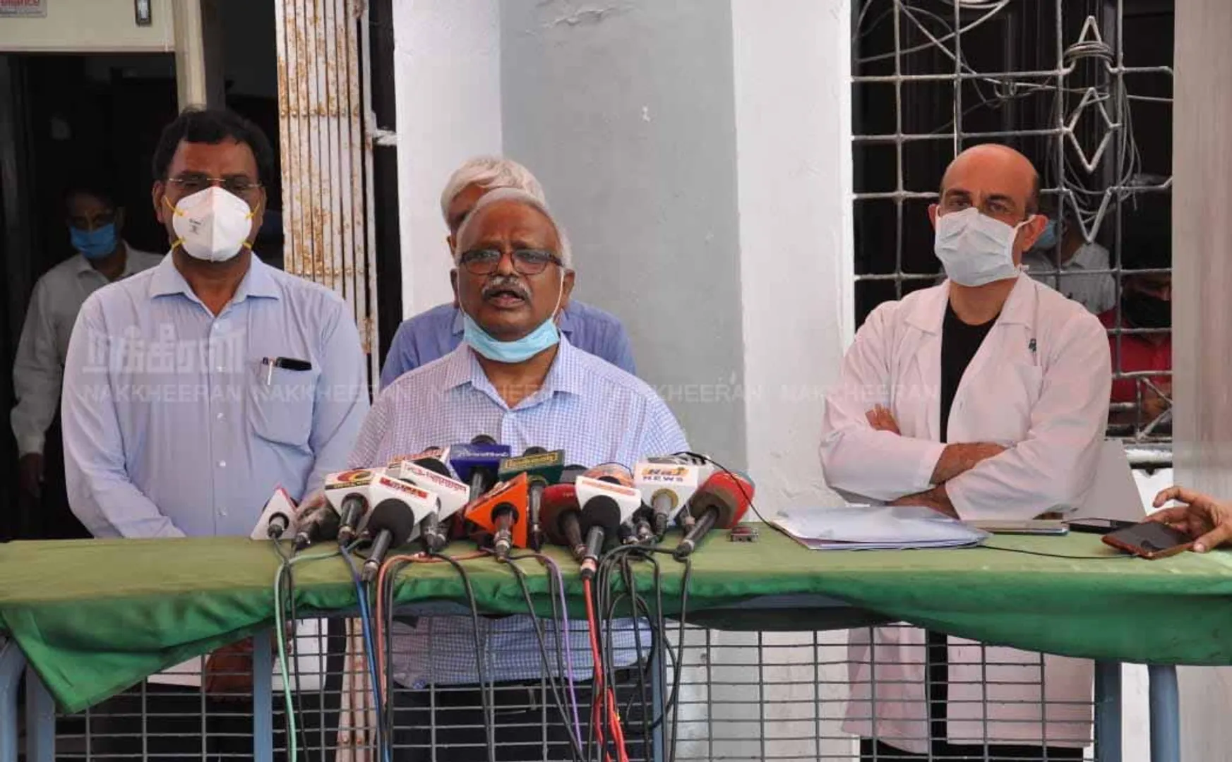 coronavirus lockdown doctors press meet chennai 