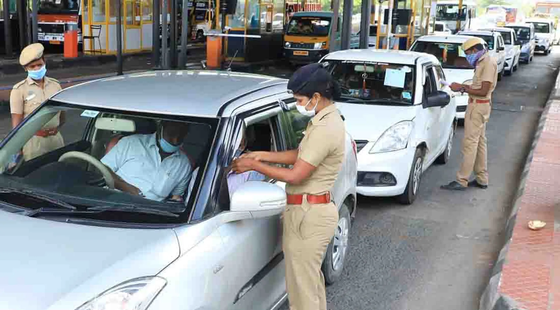 chengalpet paranur toll gate
