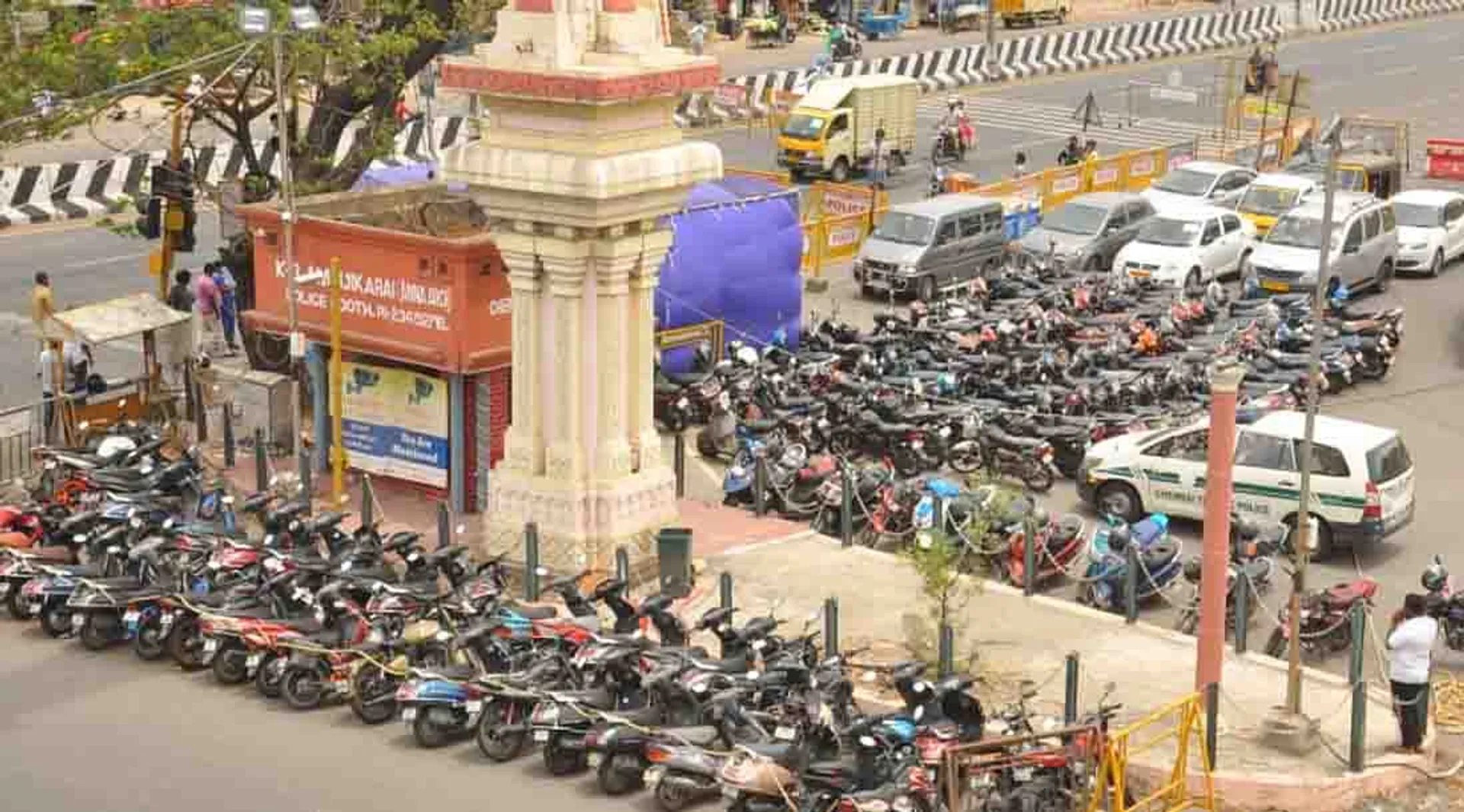 chennai police Vehicles seized 
