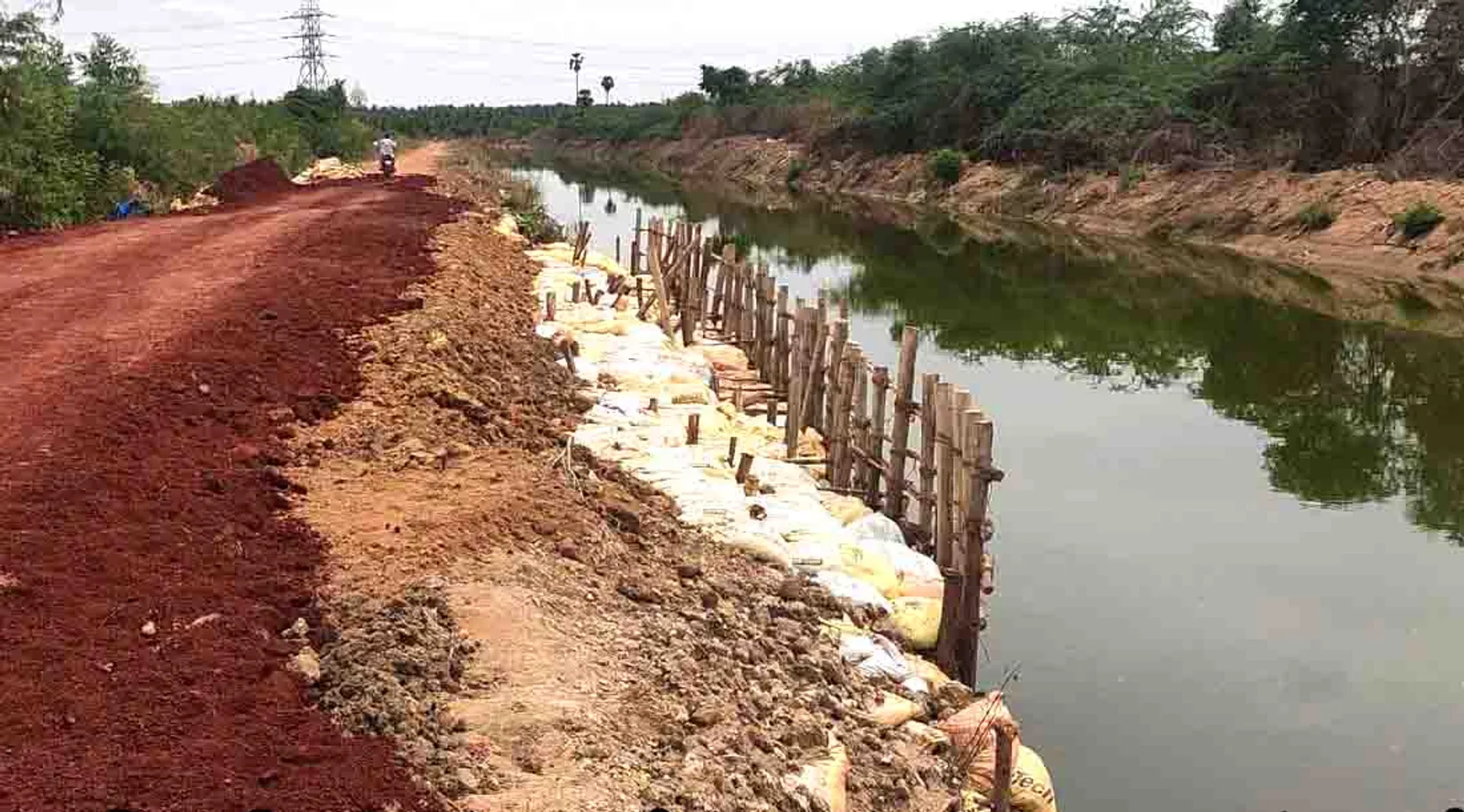 Keeramangalam Kallanai water