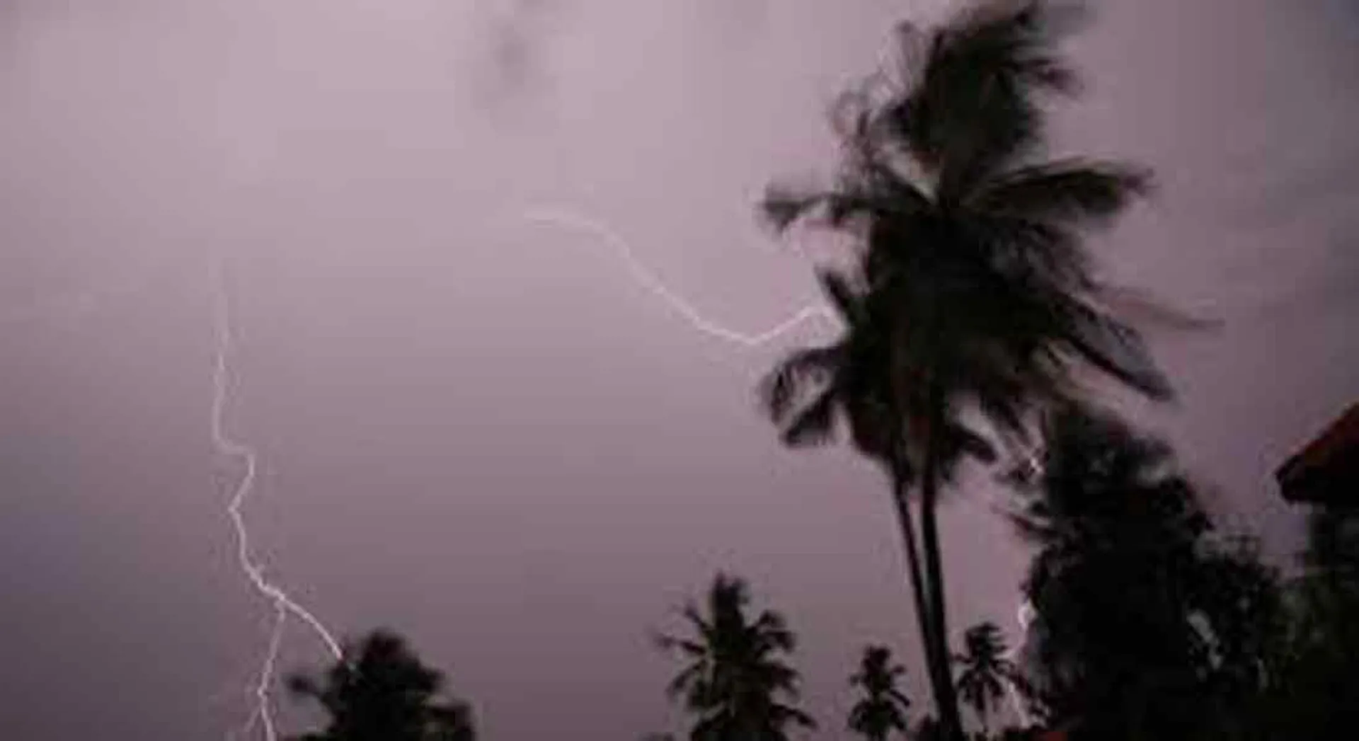 thunderstorm in Cuddalore