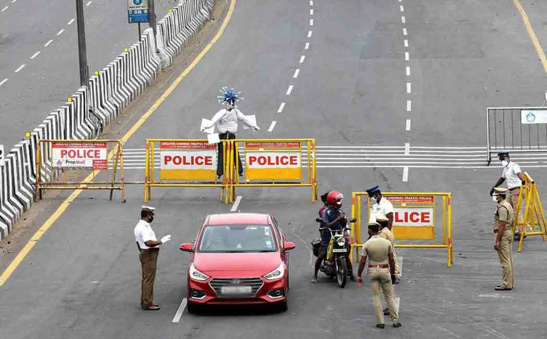 cricketer robin singhs car seized by chennai police