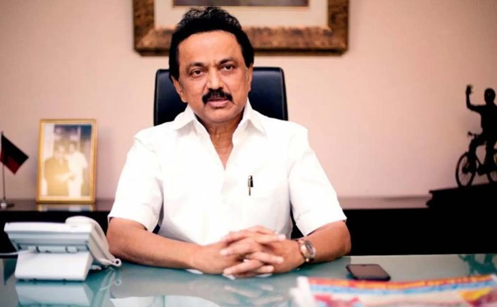 thoothukudi district father and son incident dmk announced fund 