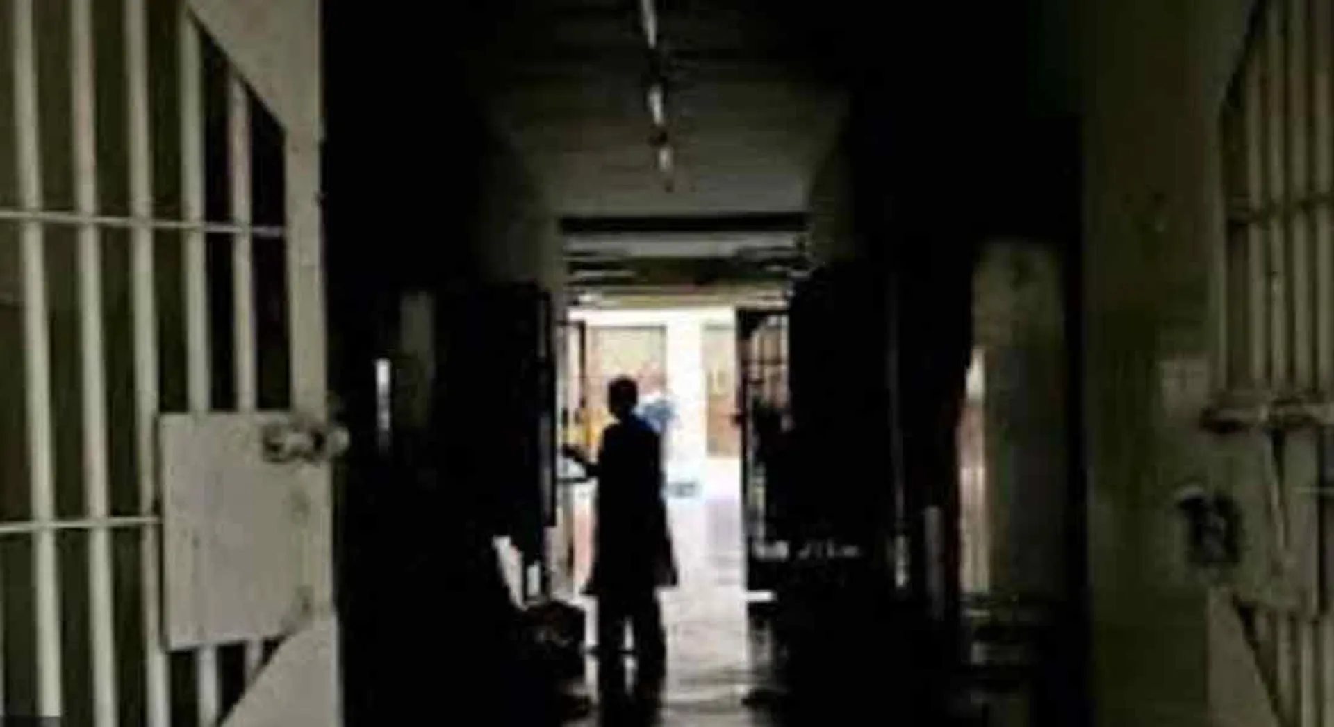 "Recommendation or intimidation .." - Prisoners scream!