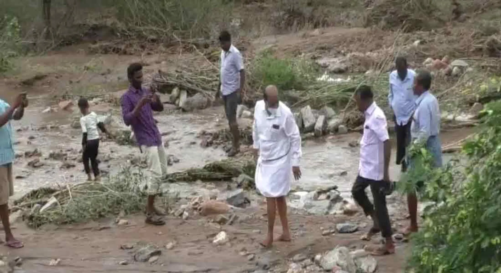 The controversial MLA's shoes ... what happened?