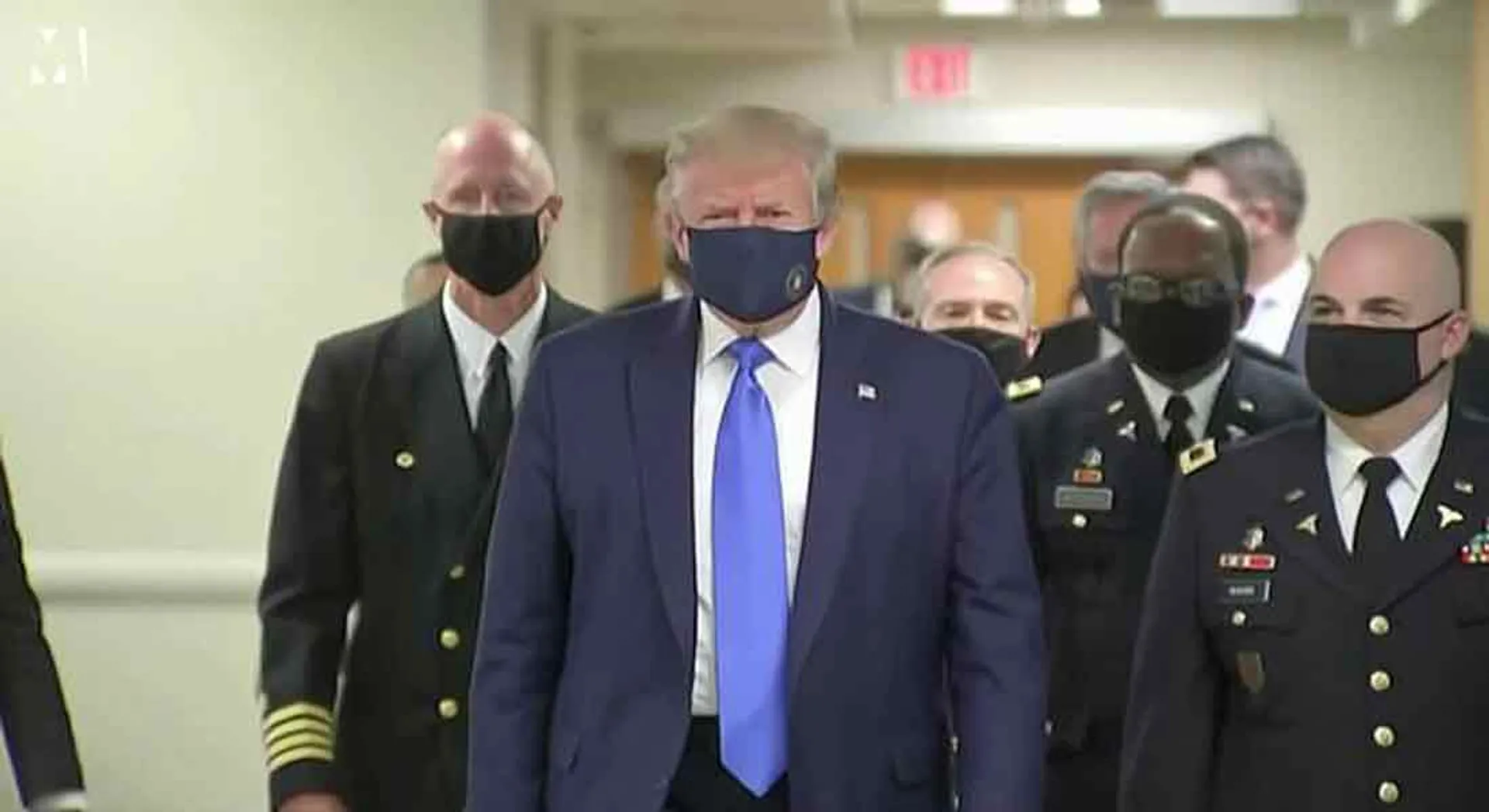  Trump wearing mask for the first time !!!