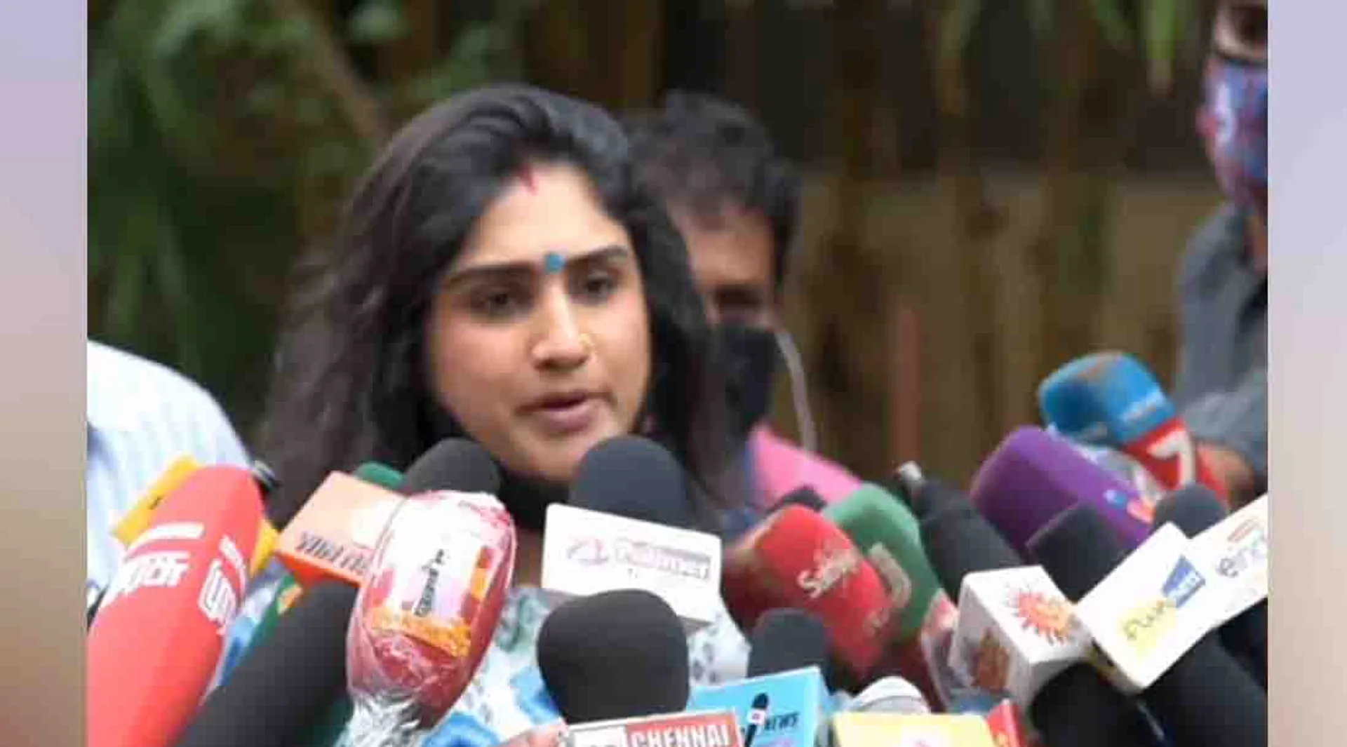 actress vanitha vijayakumar  