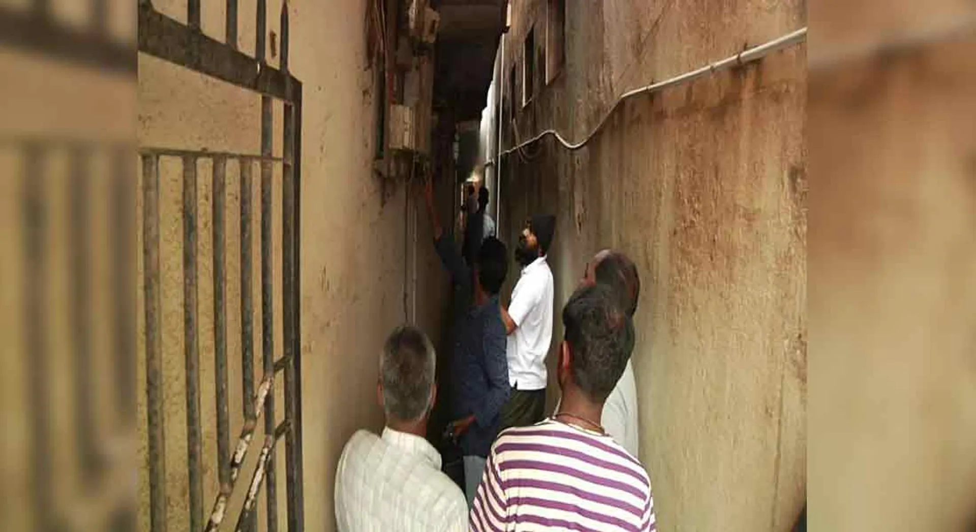 Sudden fire in commercial premises; The Nagai fire department that brought the under control
