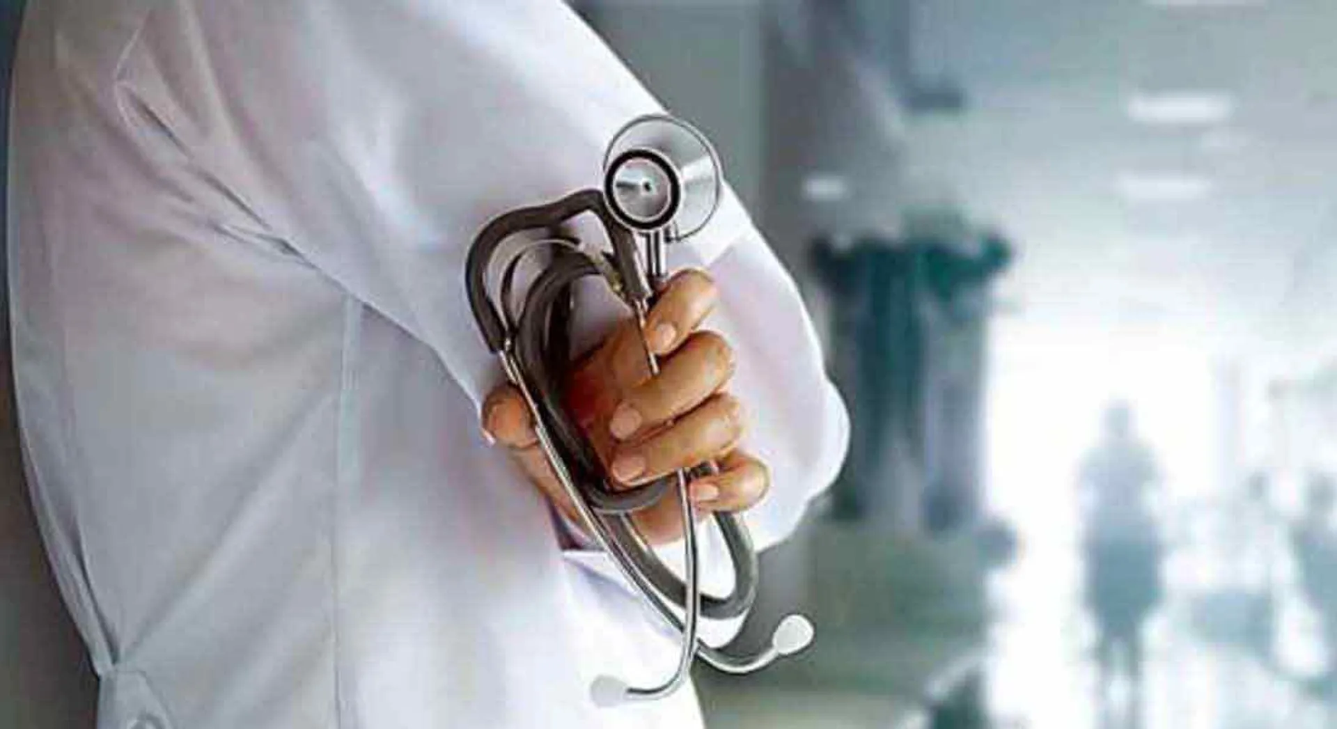 10 fake doctors arrested in Vellore in one day