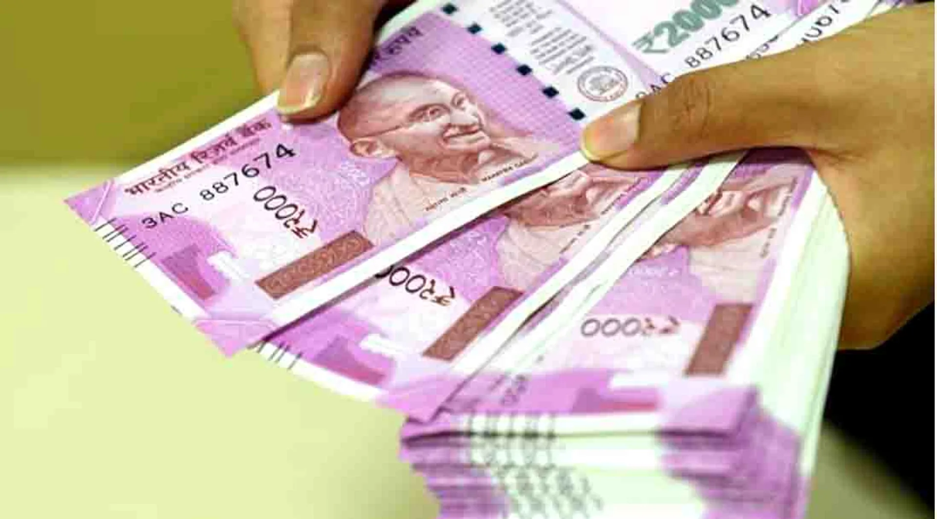 rupees 2000