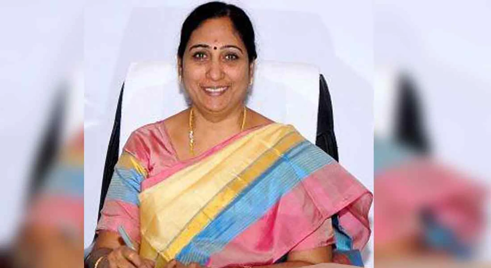 Strict action will be taken against those who spread slanderous news about Dr. Sureshbabu! -Collector Vijayalakshmi warns !!