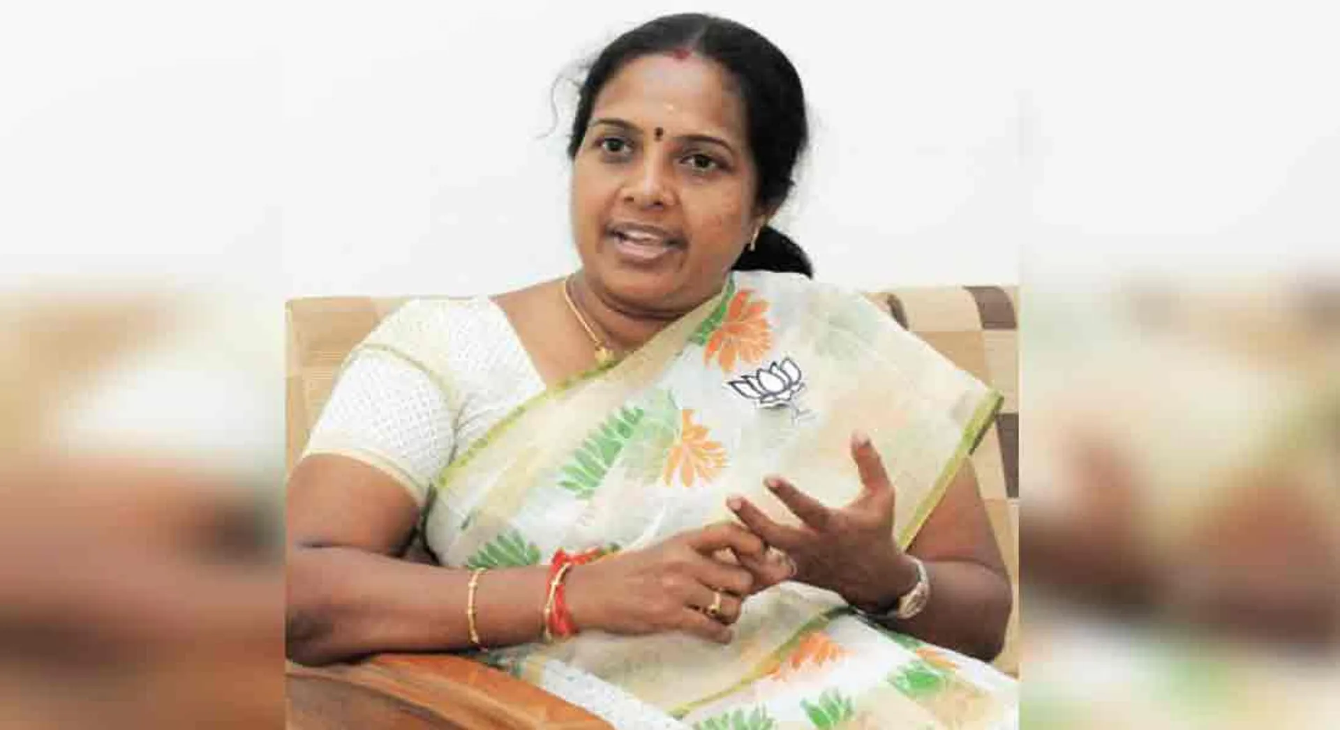  'The Chief Minister's opinion is disappointing' - Vanathi Srinivasan