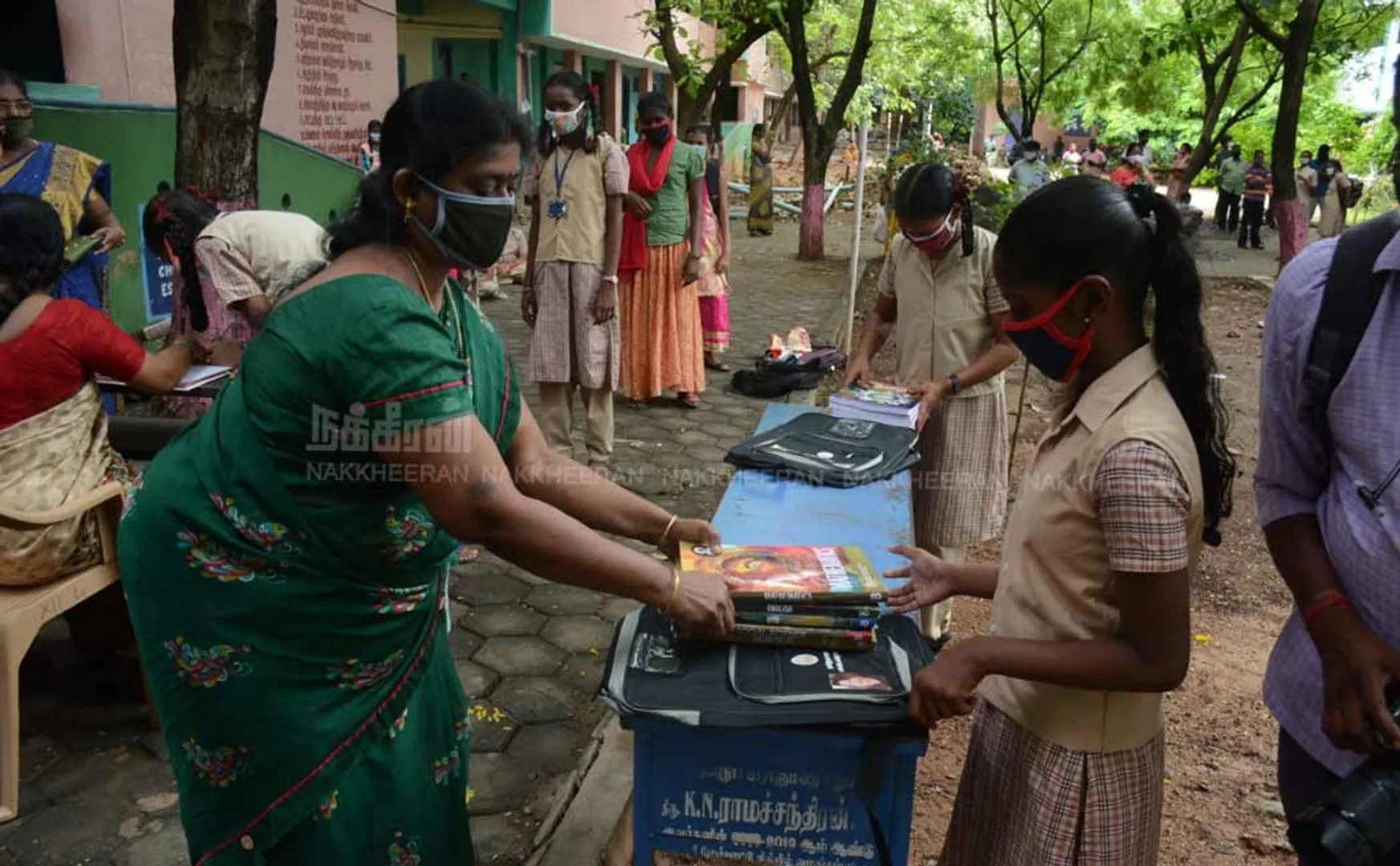 textbook distribution for school students in chennai
