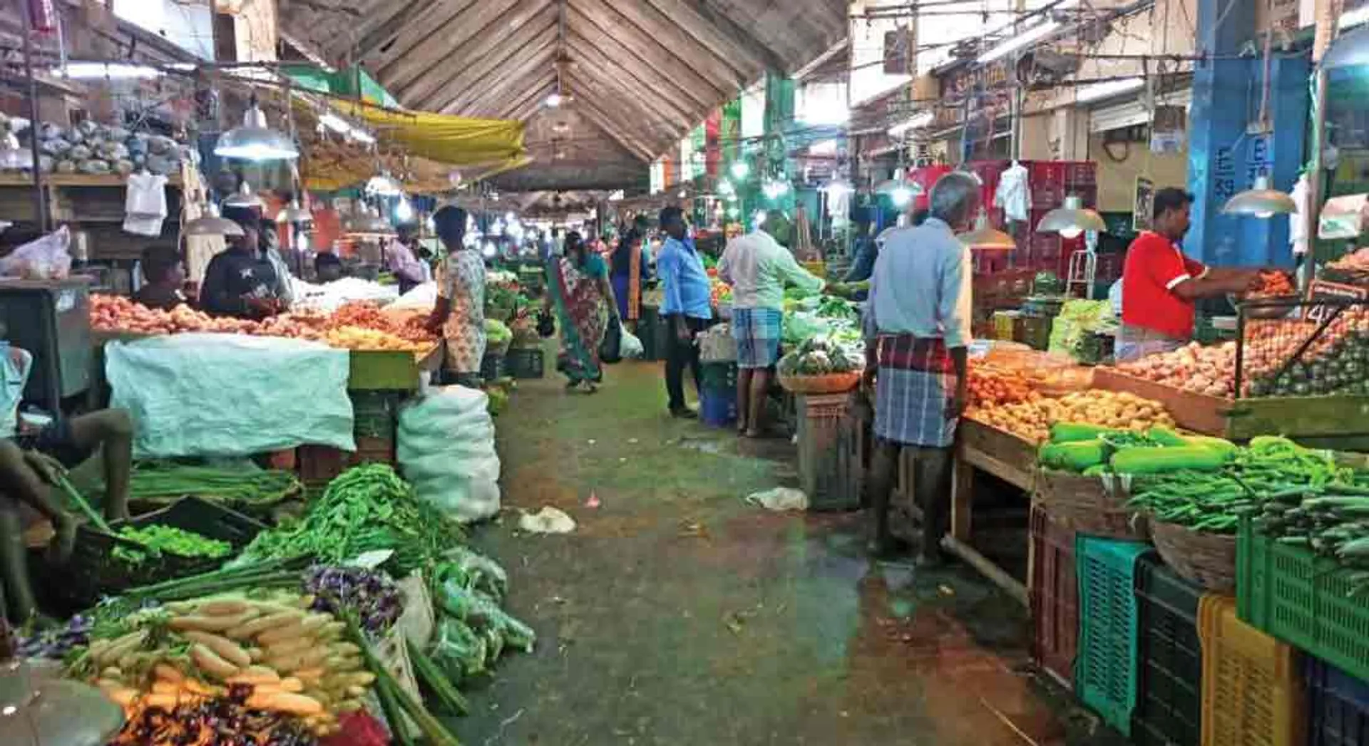  Struggle to close flower and vegetable markets across Tamil Nadu !! By the Chamber of Commerce
