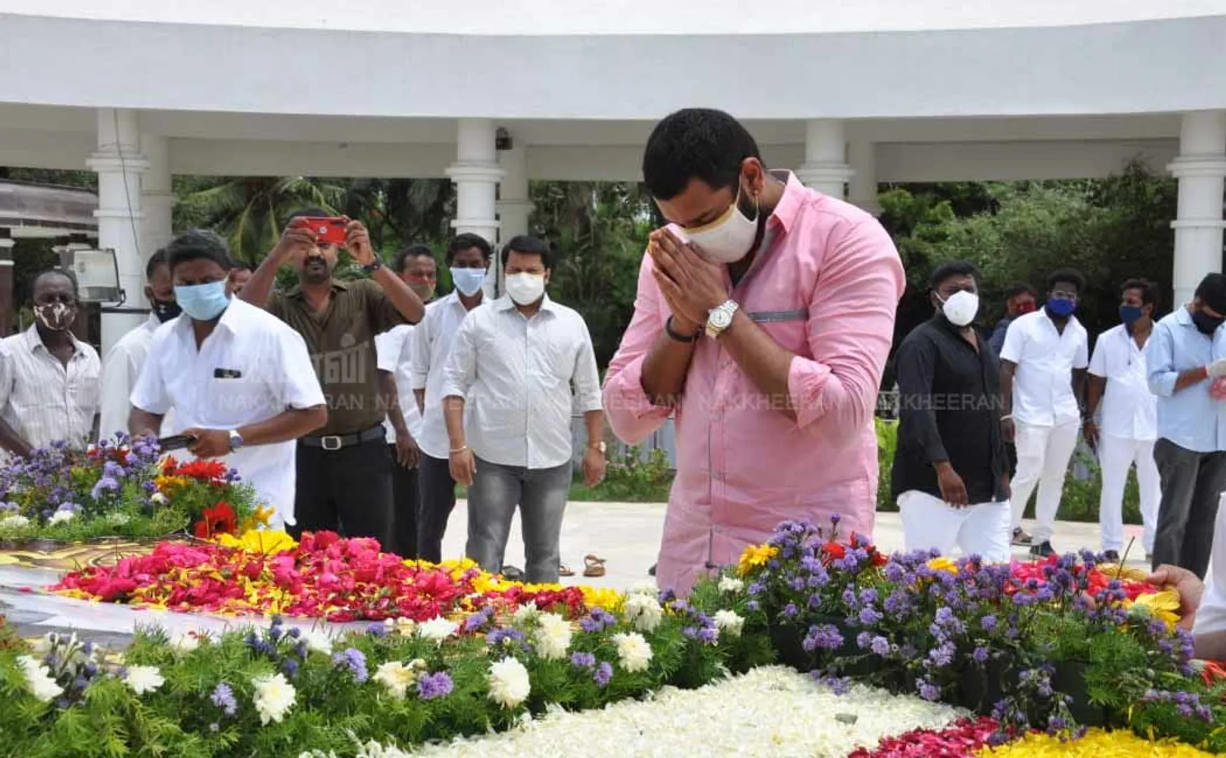 Arulnithi Tribute to the Kalaignar Karunanidhi memorial