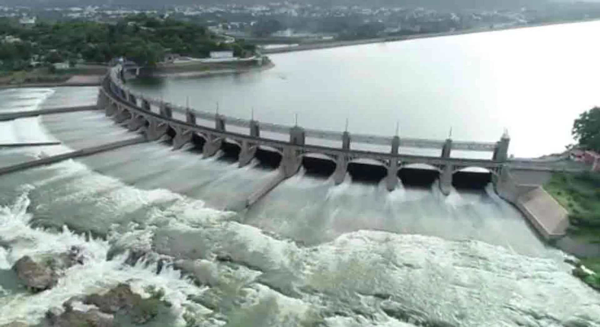  Mettur dam water level rises to 97.27 feet