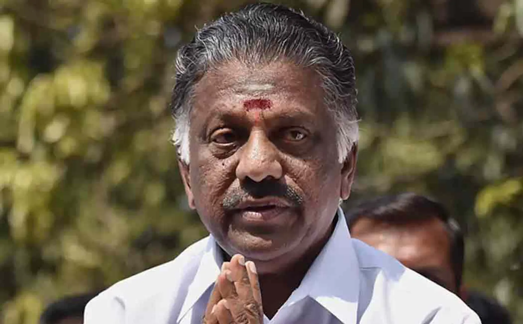 ops about vasanthakumar mp