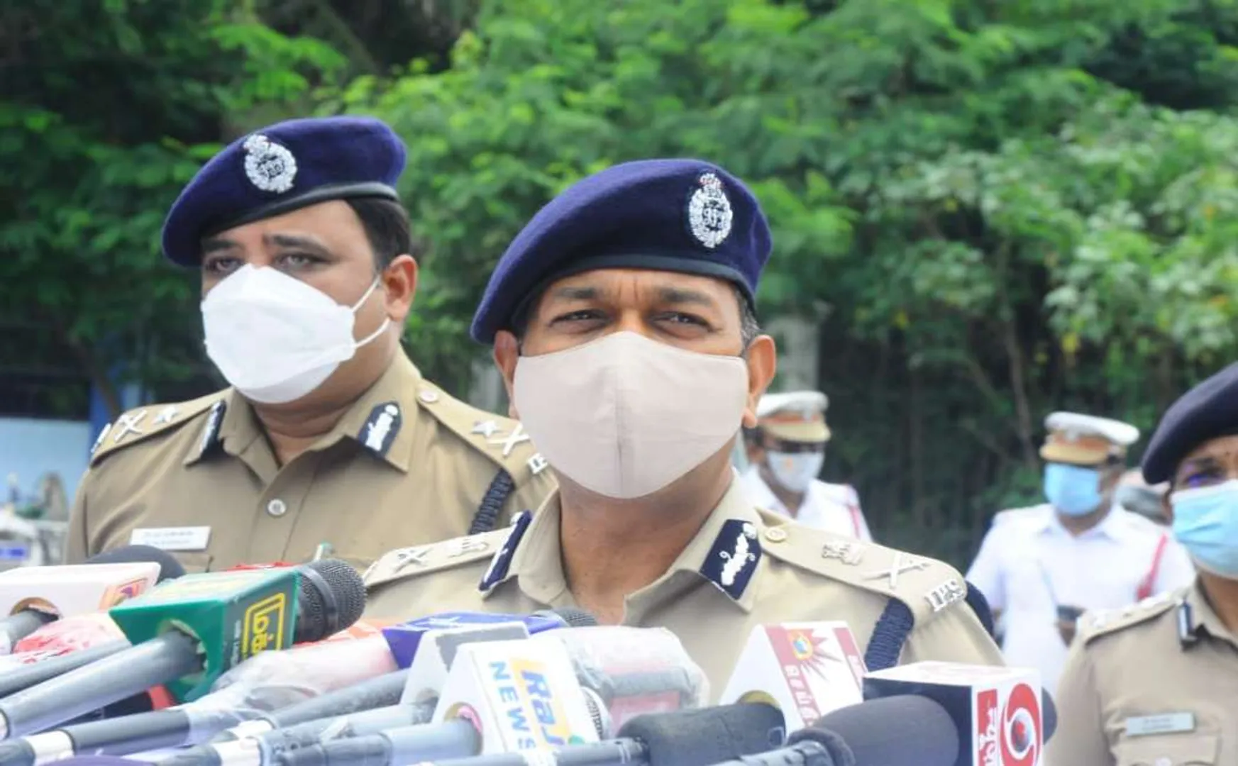 vinayagar chaturthi merina beach police commissioner inspection