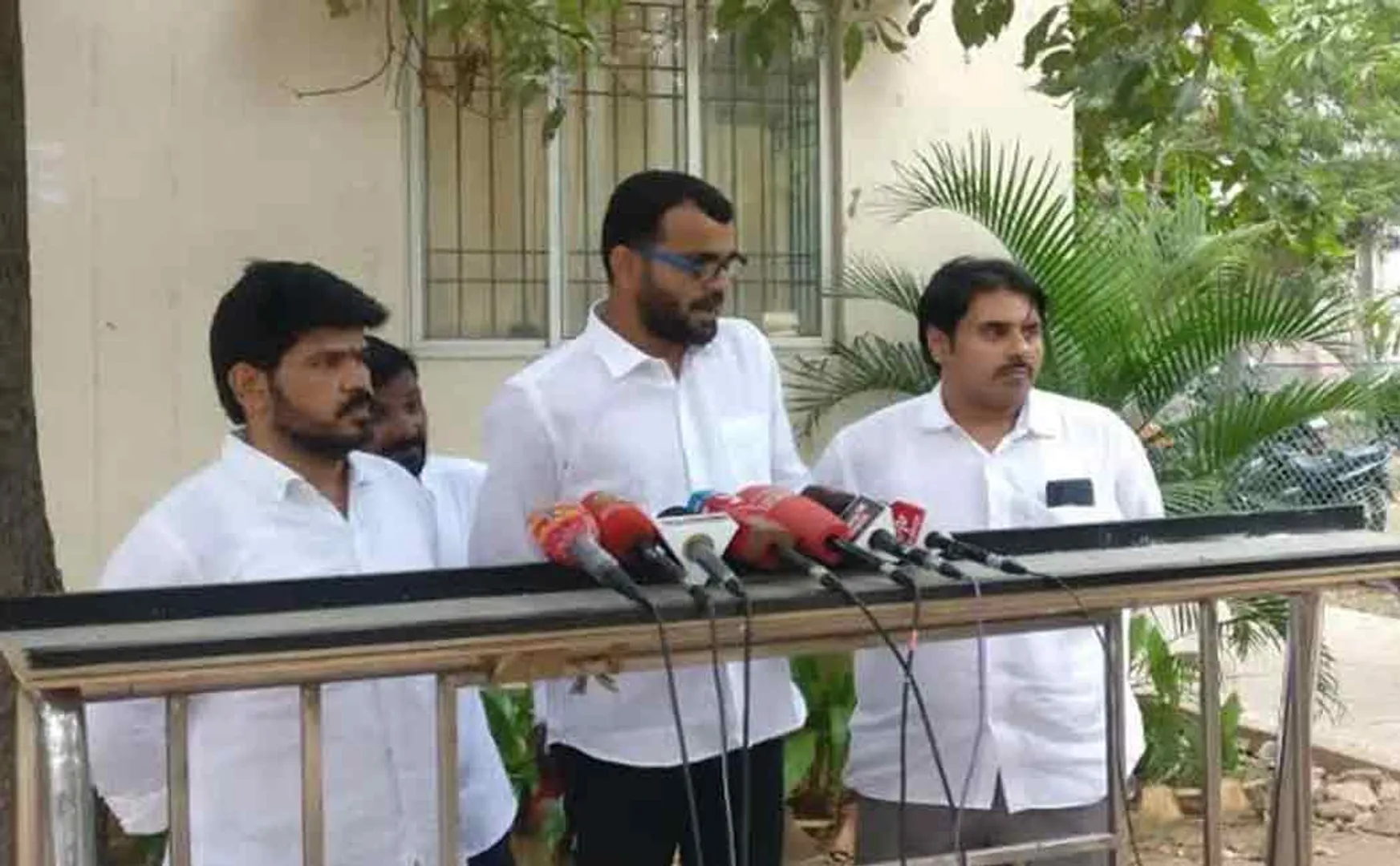 thaadi balaji 