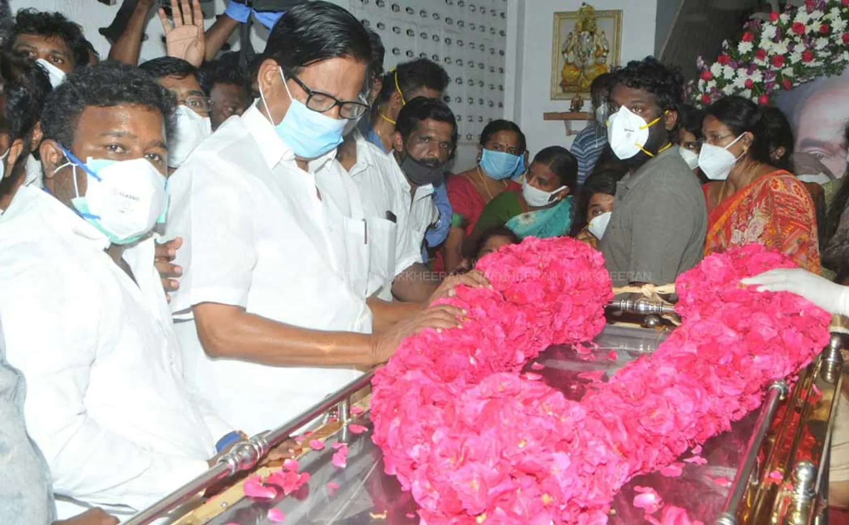 M.P Vasanthakumar brought to his house in chennai