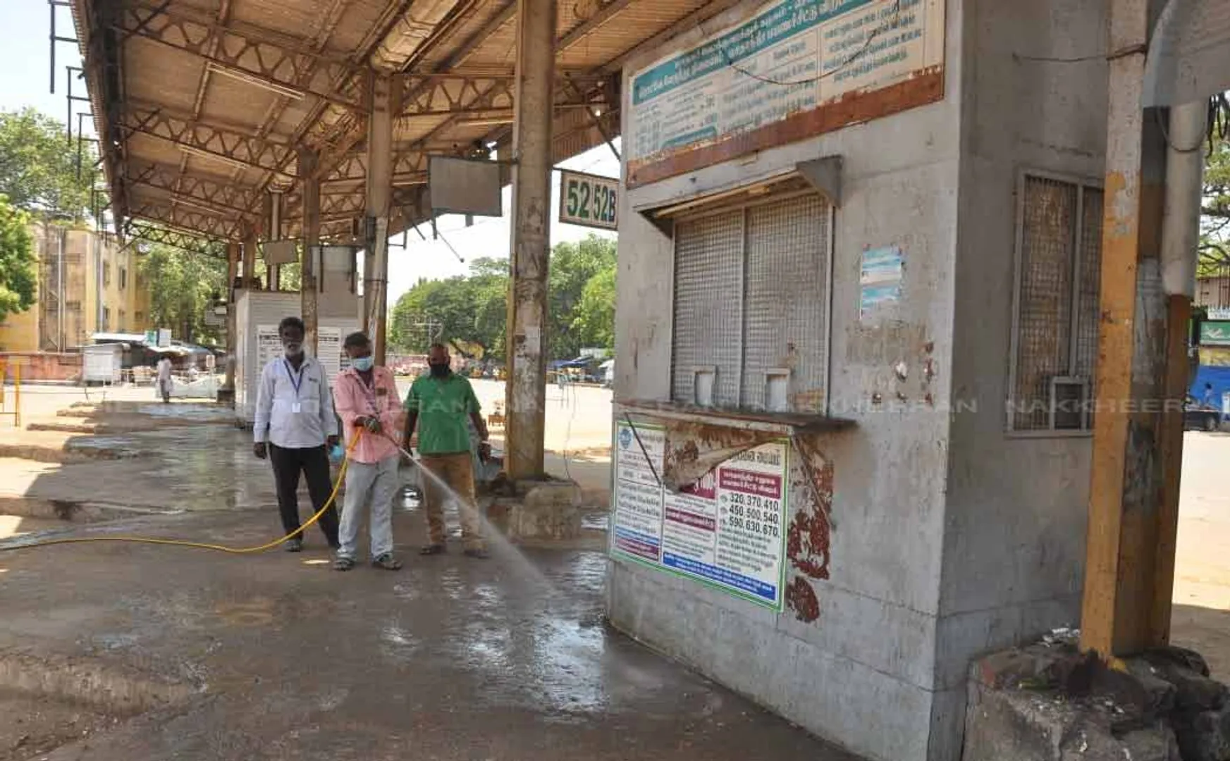 chennai bus stands getting ready to open