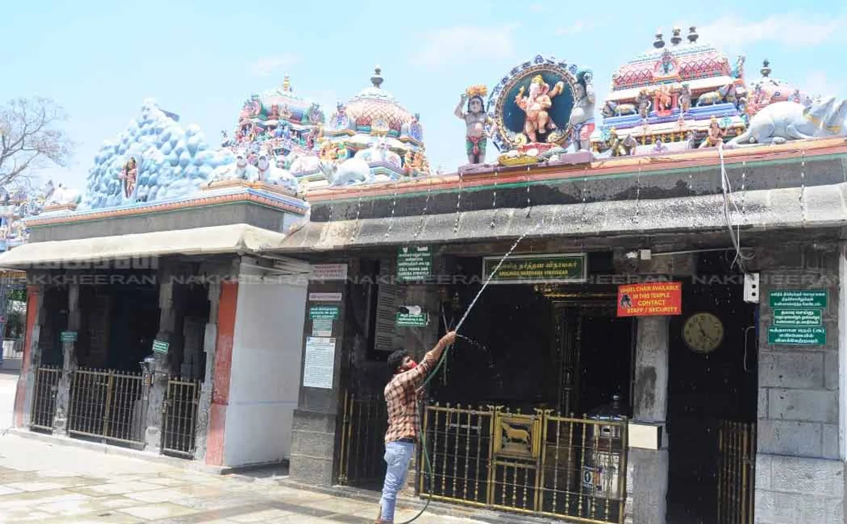 Kabaliswarar Temple getting ready to open… 