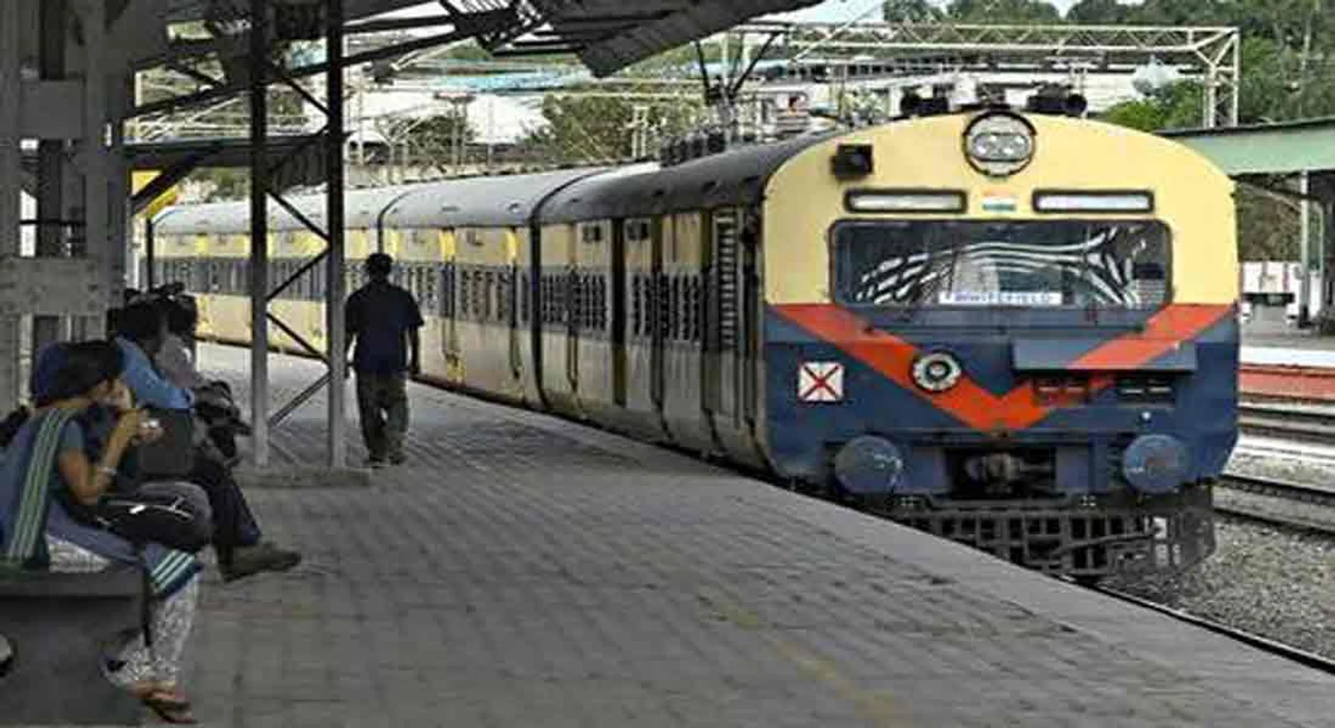  Chennai Suburban trains to run from Sep 7 ... Southern Railway announcement
