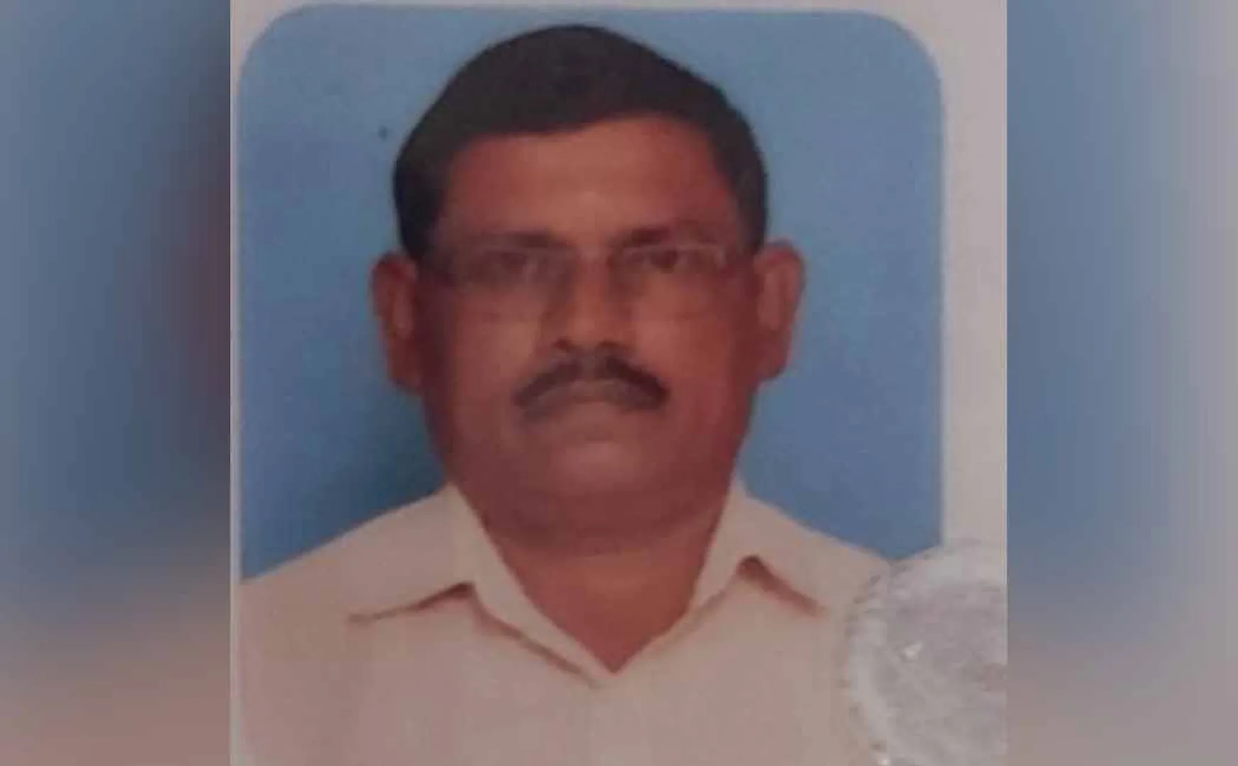 Suspicious teacher in behavior Kill his wife and surrender!