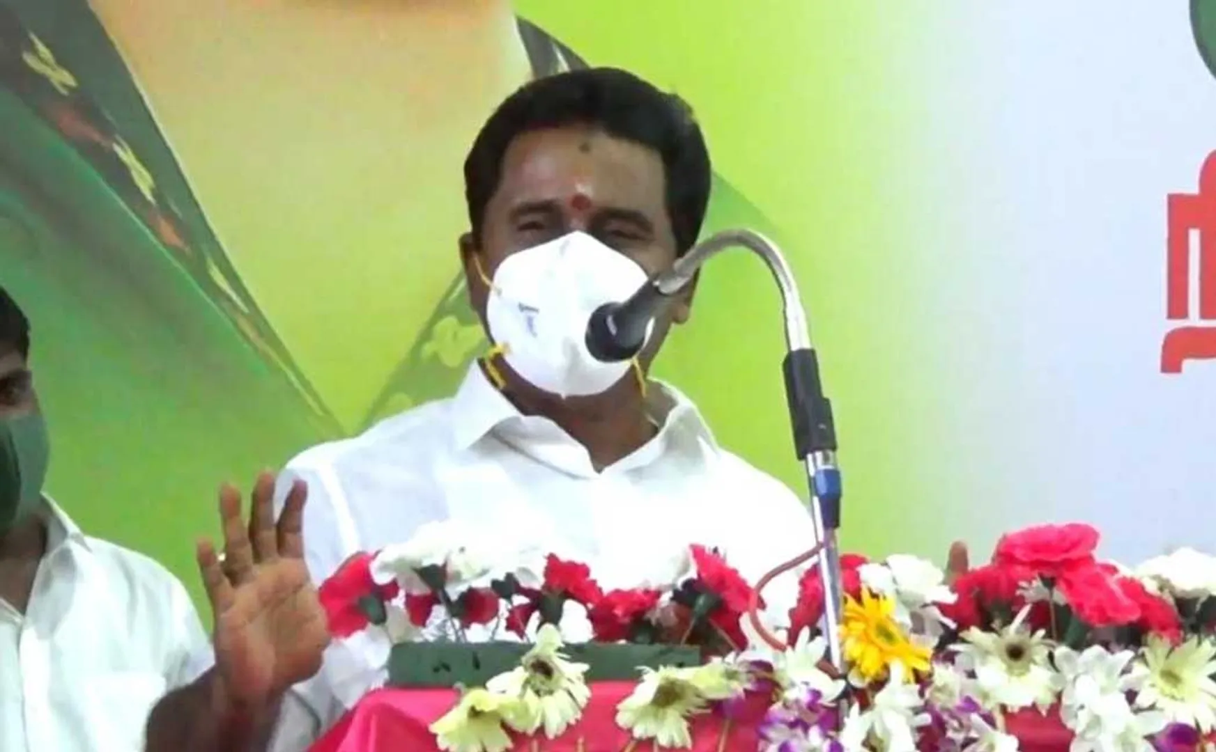 MGR and Jayalalithaa both are great leaders. Don't compare with actor Vijay; Minister Kamaraj 
