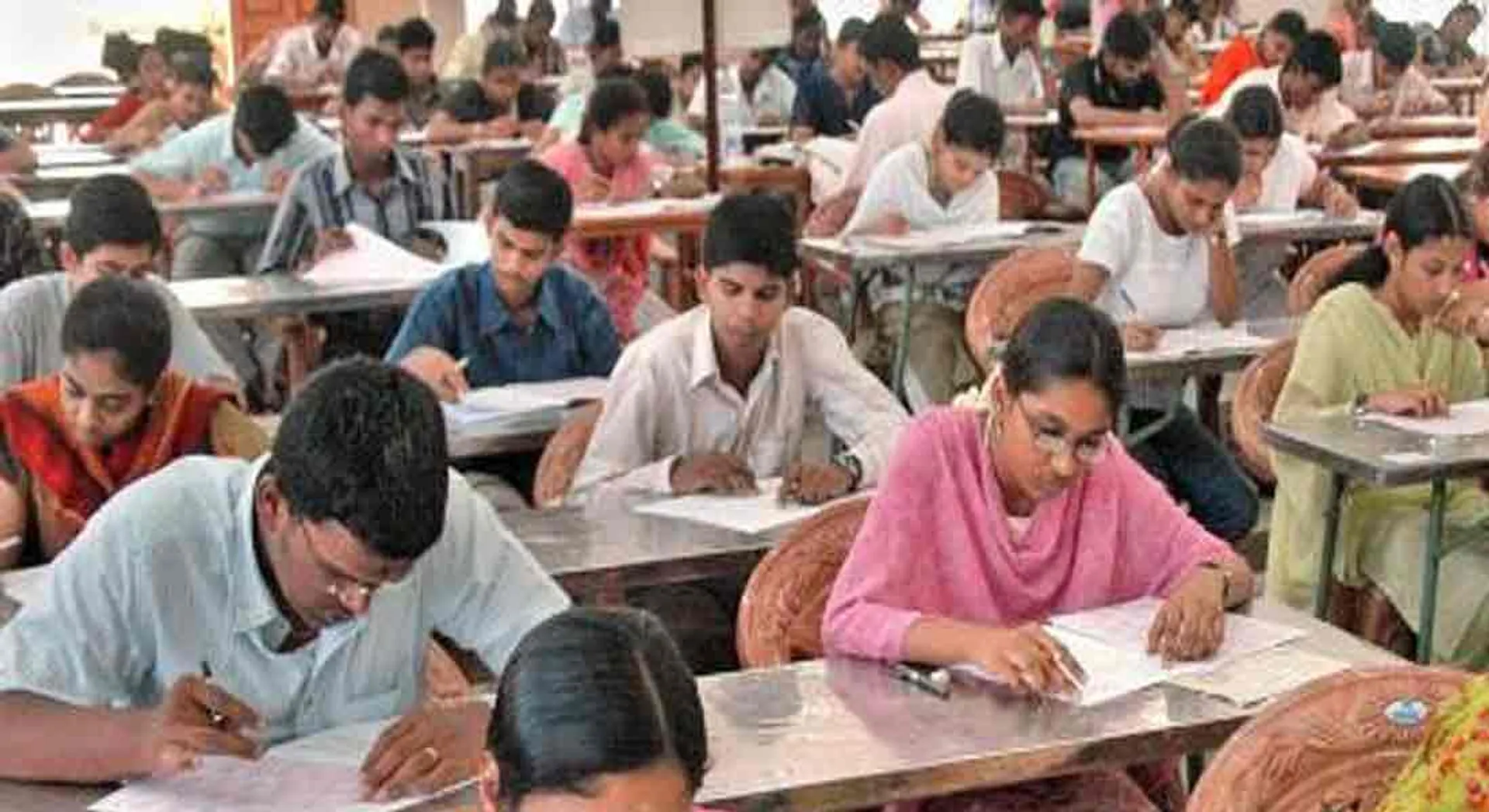  Tamil Nadu government's decision is wrong - AICTE chairman's letter
