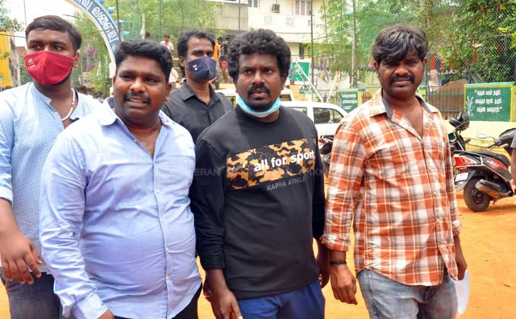 Vadivelu Balaji Funeral Photos