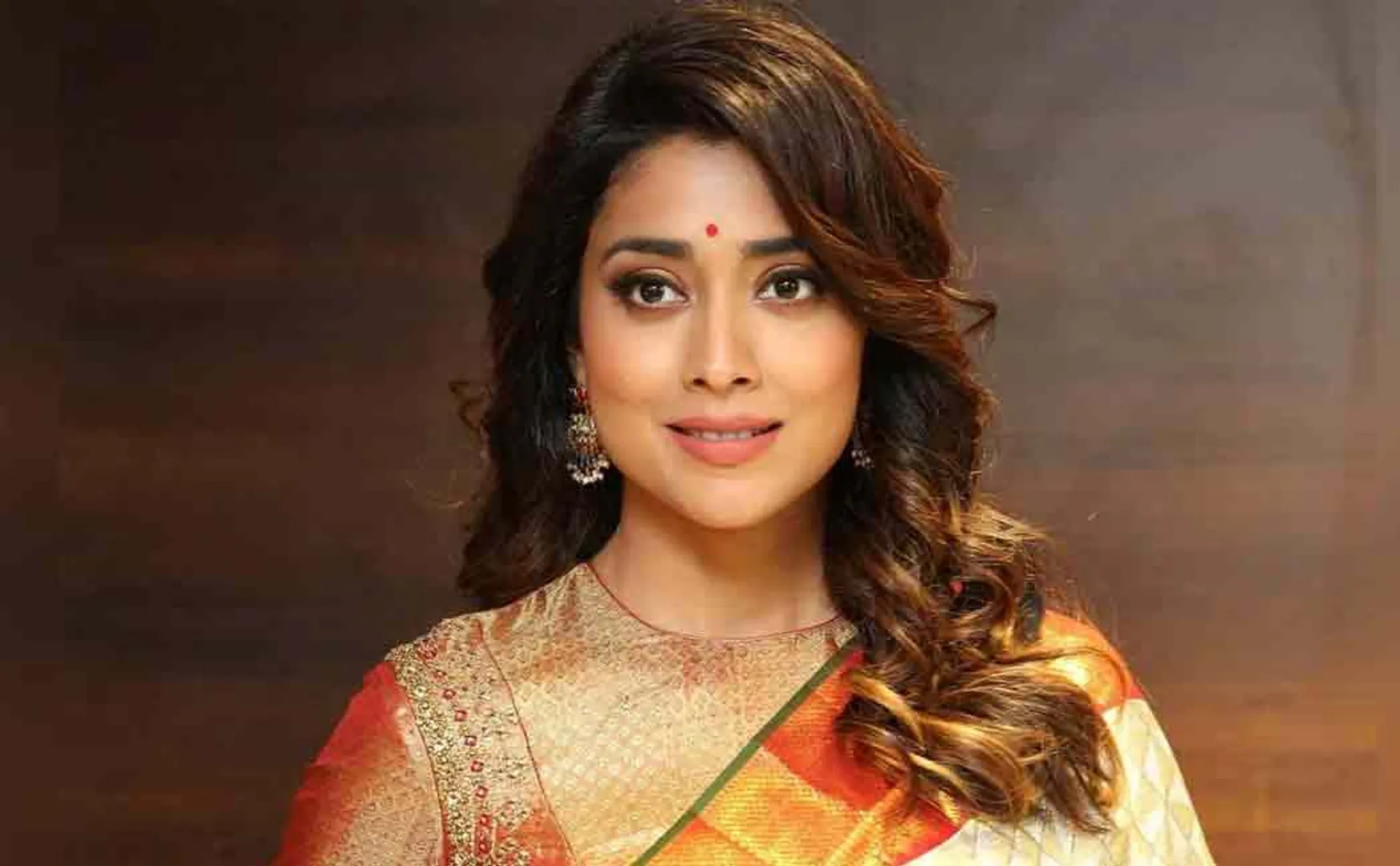 shriya saran 